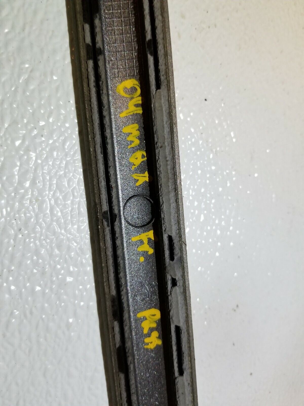 2004-2006 Nissan Maxima Right Front Passenger Door Trim Molding - OEM Replacement Part for Car Interior Repair & Upgrade