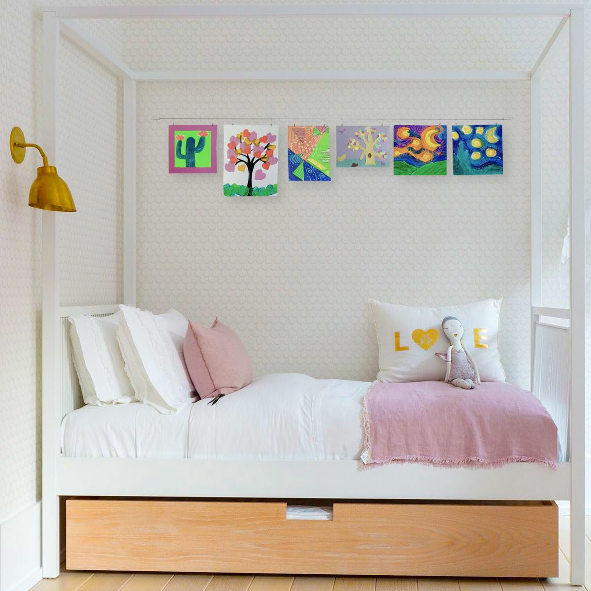Rio Salto Kids Wire Art Display with 40 Clips - 16.5 Feet (198