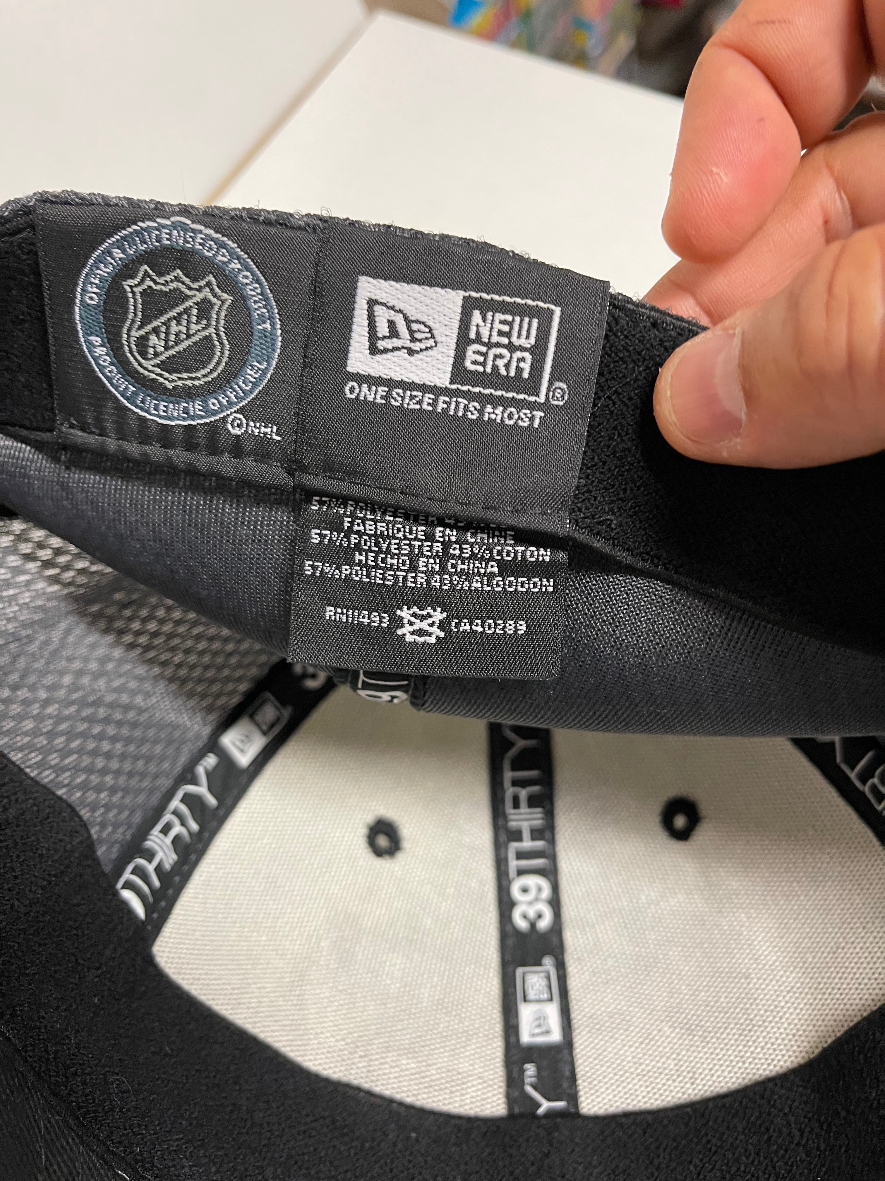 Chicago Blackhawks Limited Edition Stanley Cup Champions Hat - Official NHL Merchandise for Hockey Fans & Collectors - Perfect for Games, Parties & Sports Events