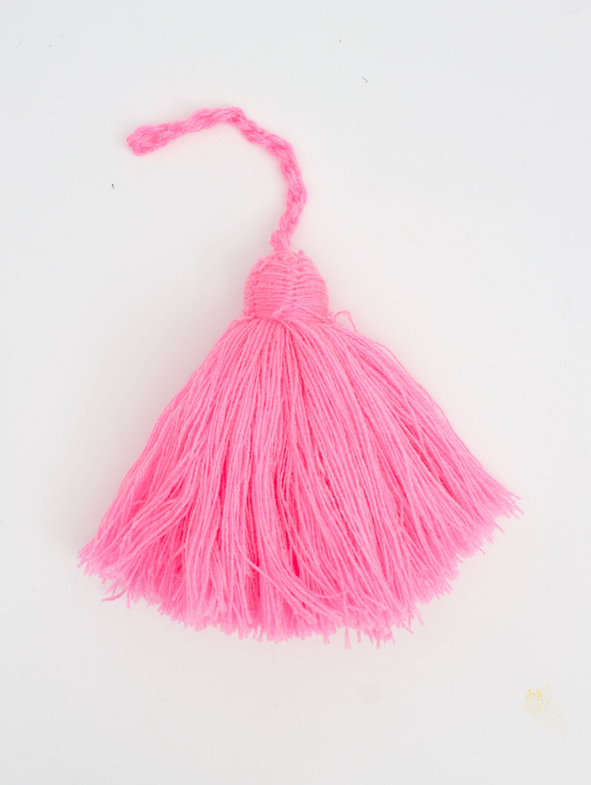 Large Decorative Giant Tassels for Home Decor, Party Supplies, and DIY Crafts - Perfect for Wall Hangings, Gift Wrapping, and Event Decorations