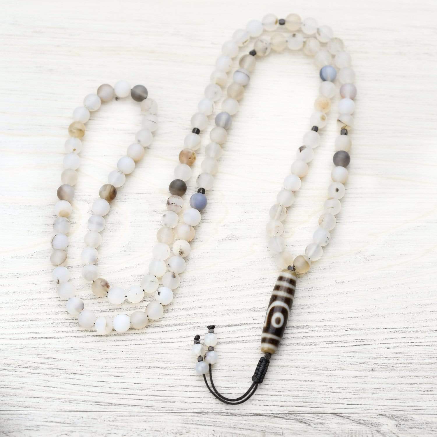 Tibetan Dzi Bead Mala Prayer Necklace - Authentic Buddhist Meditation Beads for Spiritual Healing, Protection & Positive Energy | Perfect for Yoga, Meditation & Mindfulness Practices