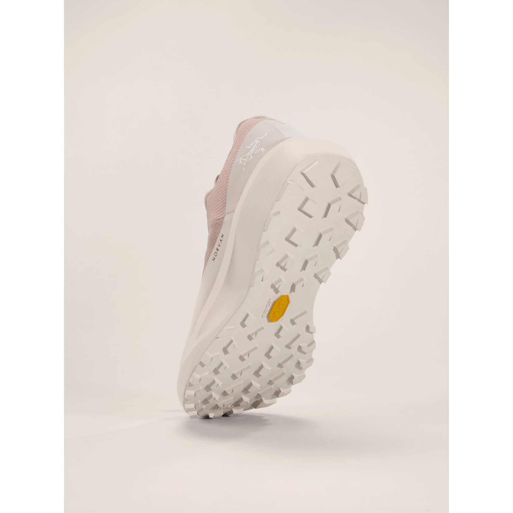Arc'teryx Norvan LD 4 Women's Waterproof Hiking Shoes - Lightweight Trail Running Shoes for Outdoor Adventures & Mountain Climbing