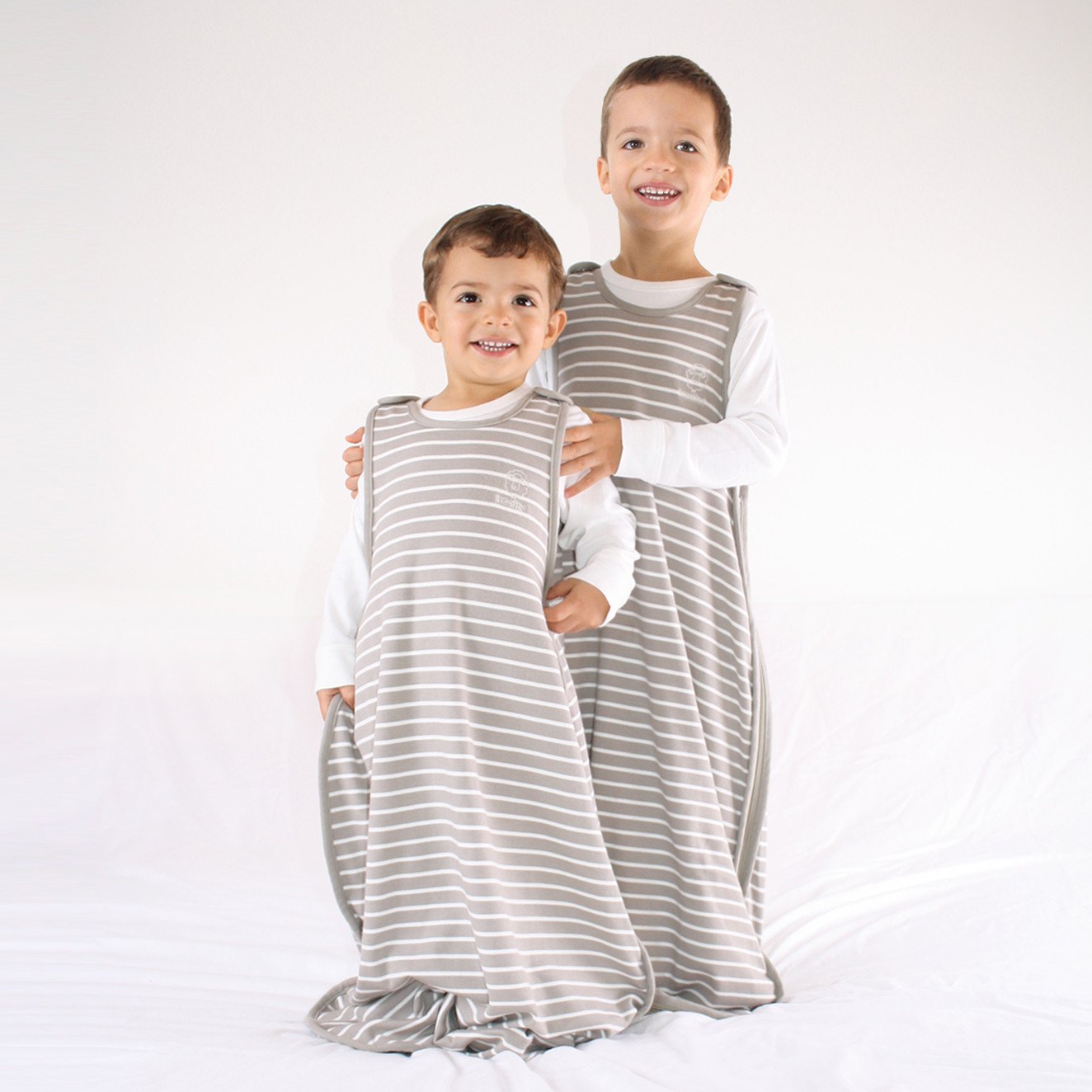 4 Season Toddler Sleep Sack - Merino Wool & Organic Cotton Baby Sleeping Bag for 2-4 Years Old - Warm & Breathable Wearable Blanket for Boys & Girls - Perfect for Nursery, Daycare & Travel