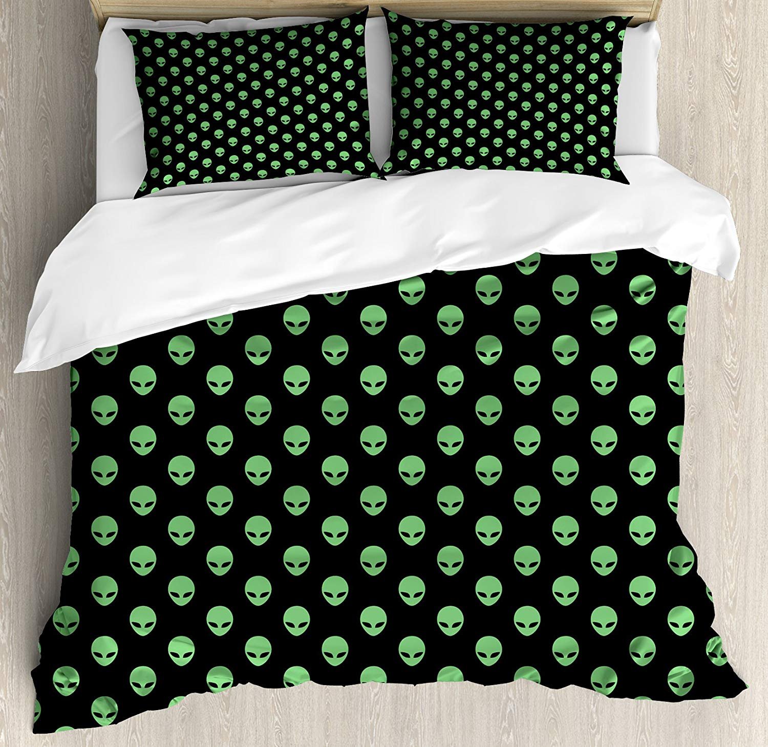 3 Piece King Size Alien Bedding Set - Supernatural Martians & Fantastical Beings Duvet Cover with 2 Pillow Shams | Sci-Fi Themed Bedroom Decor for UFO & Space Enthusiasts