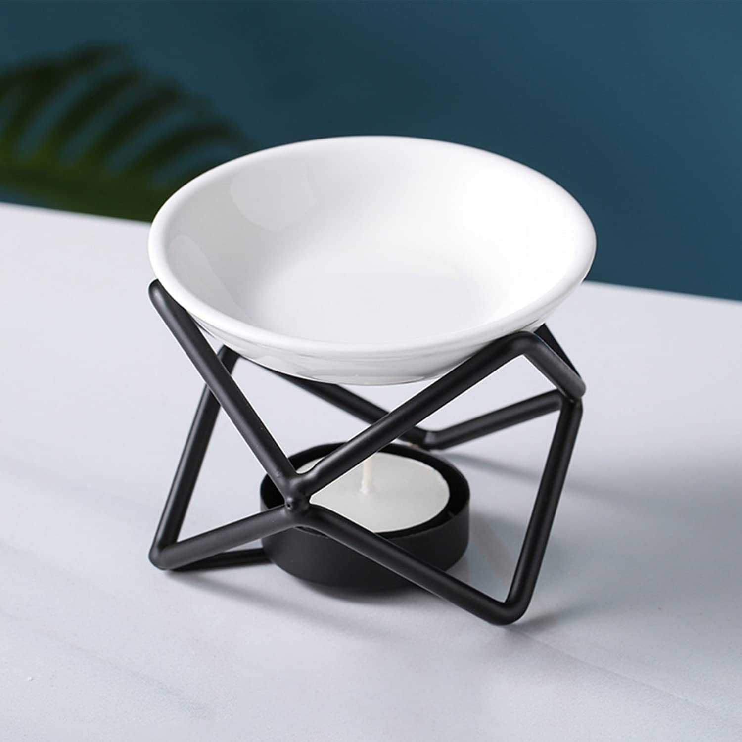 E.YOMOQGG Geometric Metal Oil Burner - Gold Wax Warmer Ceramic Tealight Candle Holder for Aromatherapy, Home Decor, Bedroom & Living Room - Perfect Gift & Décor (Black) | Relaxing Scented Candle Warmer for Spa, Yoga, Meditation & Romantic Ambiance