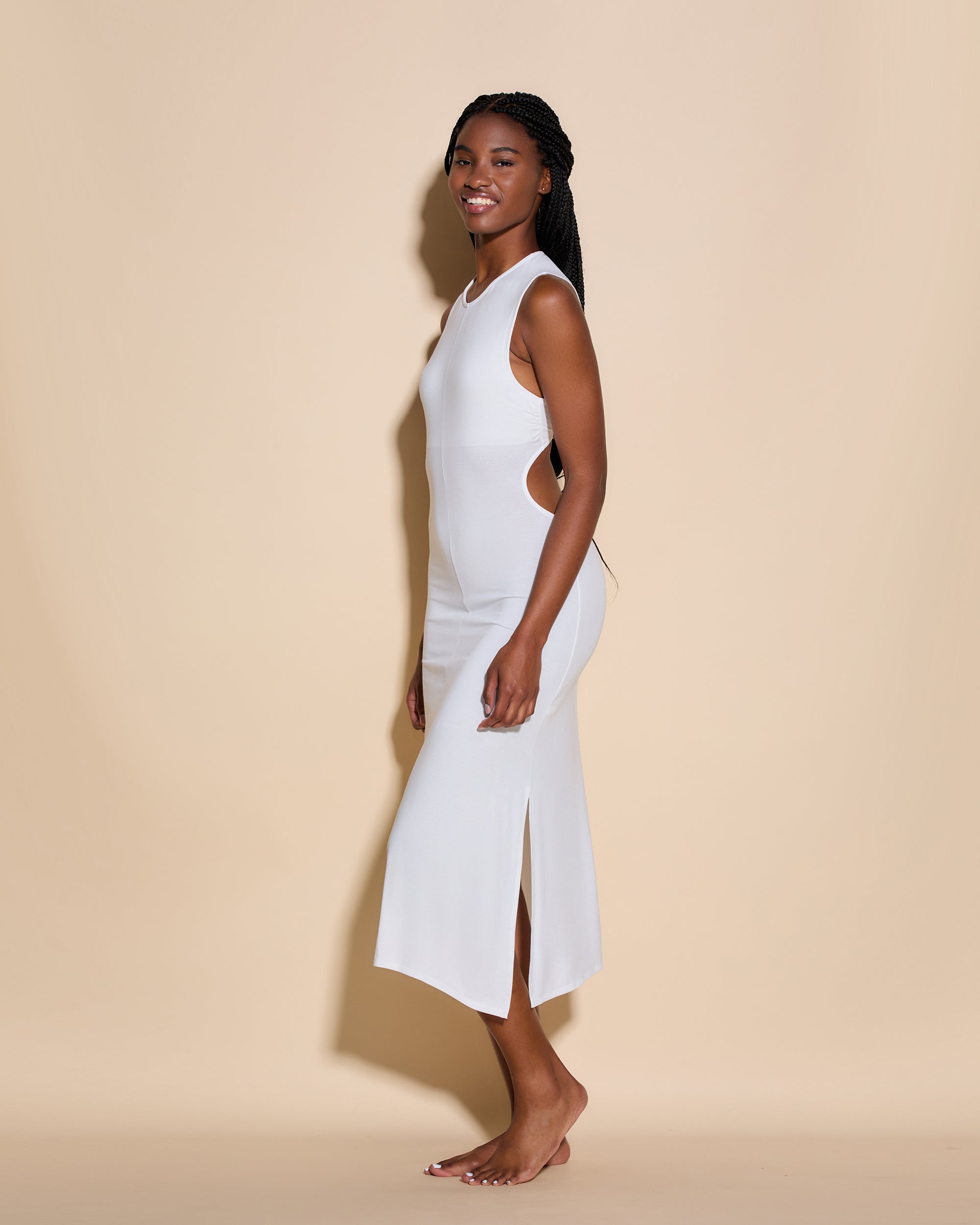 Elegant Cut-Out Dress for Women - Chic & Stylish Party Wear for Evening Events & Date Nights
