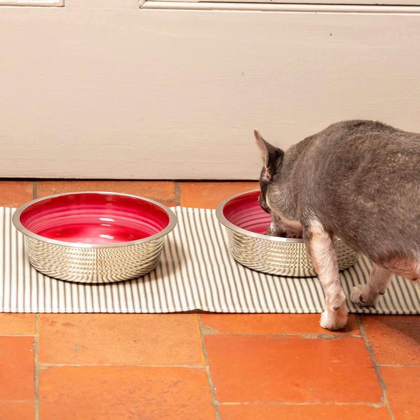 Waterproof Pet Feeding Placemat with Spots & Stripes Design - Non-Slip Dog & Cat Food Mat for Easy Cleaning - Perfect for Kitchen, Dining Room & Outdoor Use