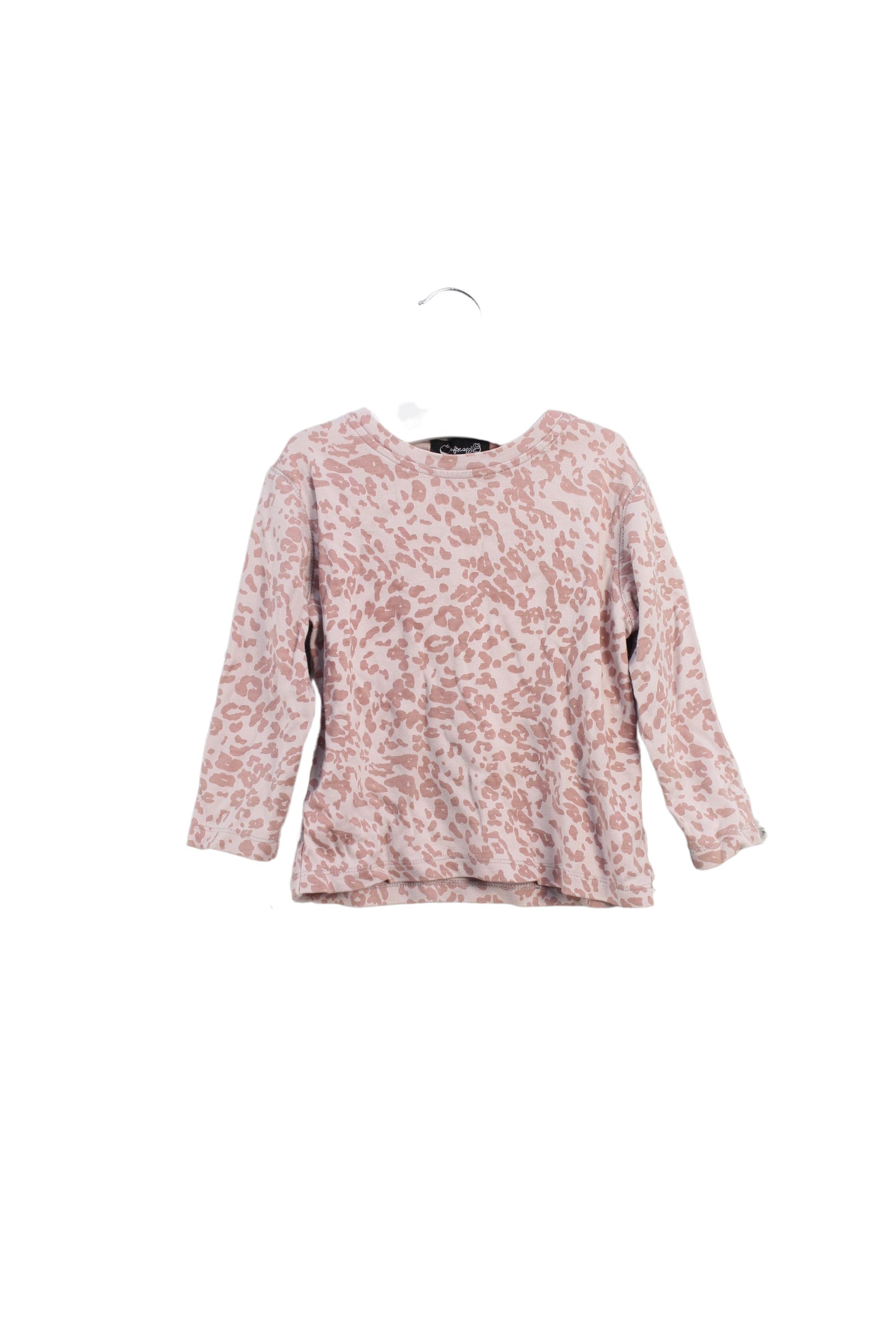 Apple-Themed Sweatshirt for Toddlers 18 Months - Soft & Cozy Pullover for Playdates & Family Outings