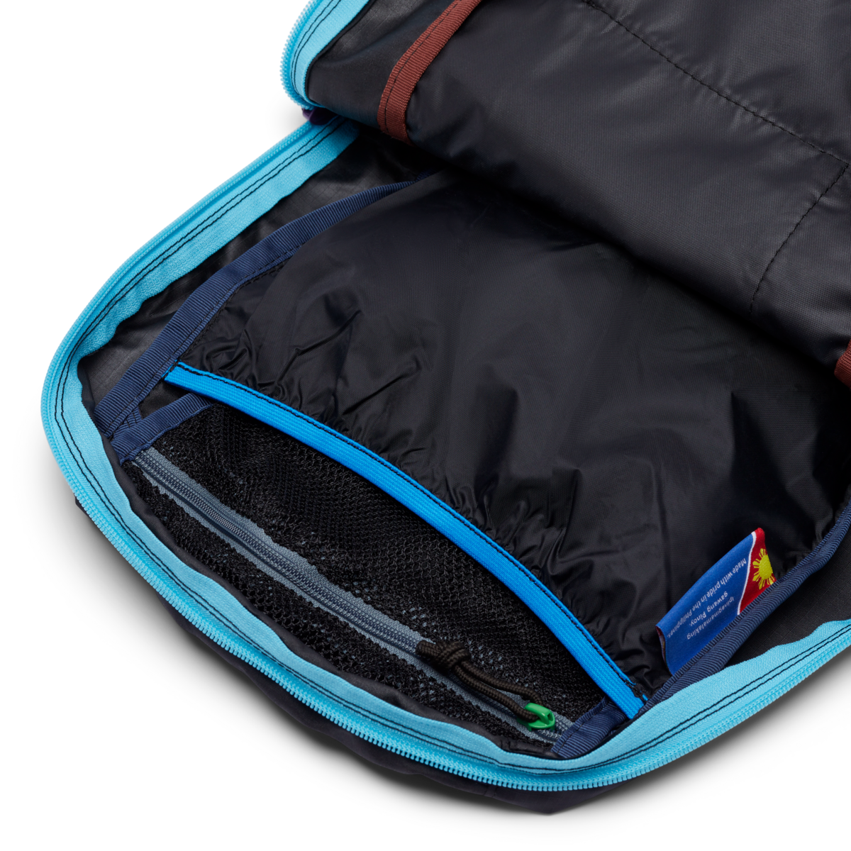 Cotopaxi Batac 16L Backpack - Del Dia Dark | Lightweight Daypack for Hiking, Travel & Commuting | Water-Resistant & Durable Everyday Carry Bag