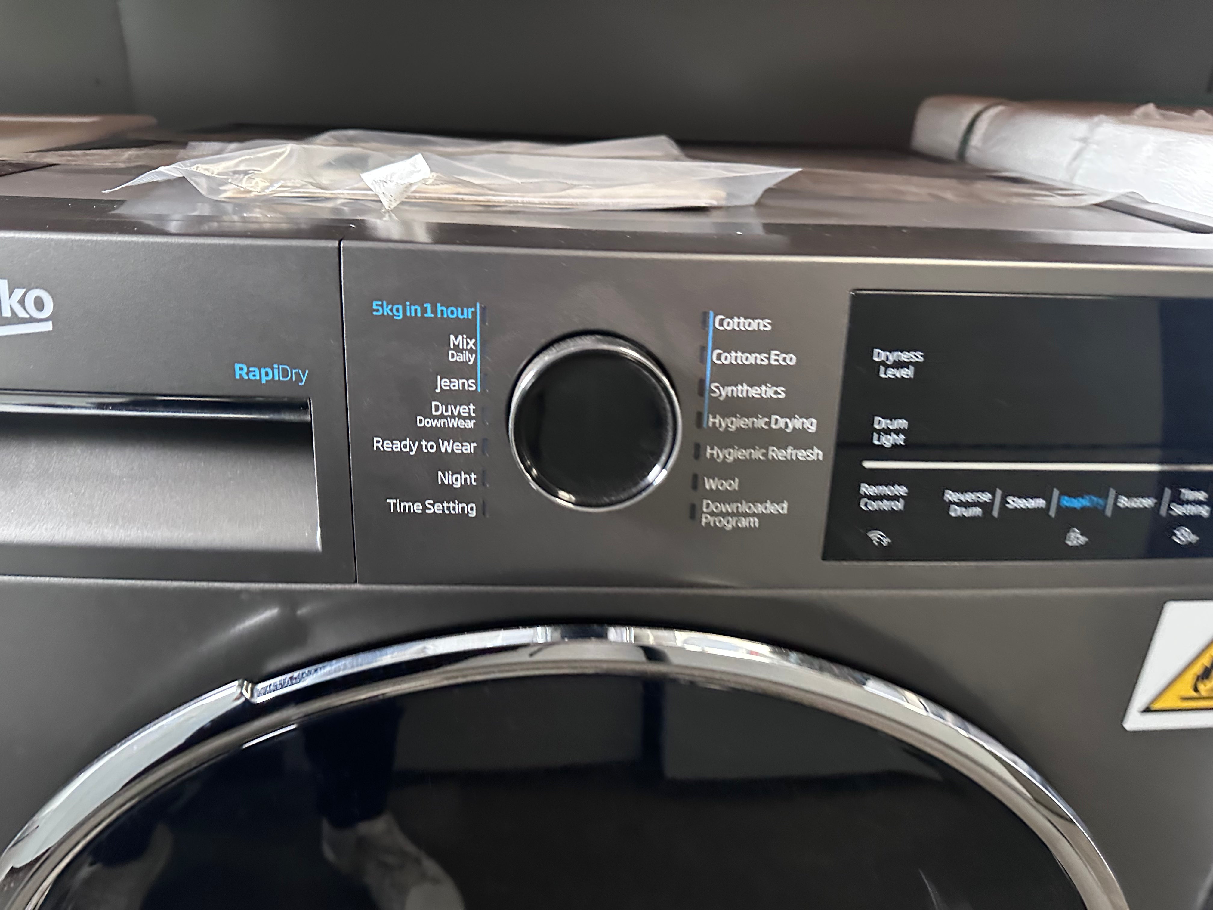 Beko BDPB904HG 9kg Hybrid Heat Pump Dryer - Energy Efficient Graphite Laundry Dryer [Factory Second] | Perfect for Apartments, Small Homes & Eco-Friendly Households