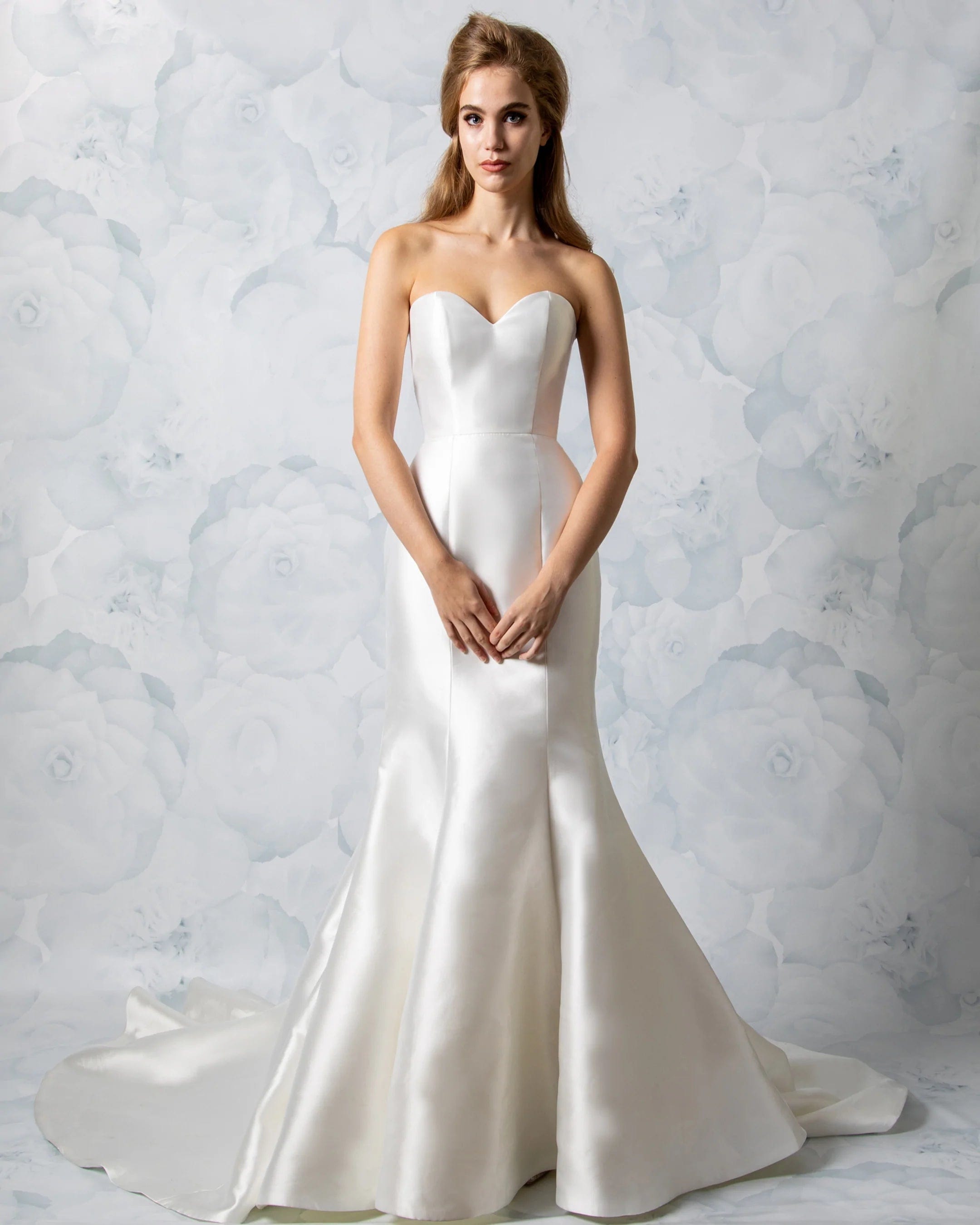 Antonio Gual Janet Size 2 Women's Fashion Dress - Perfect for Parties, Weddings & Special Occasions