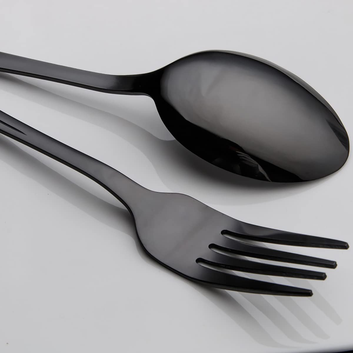 40-Piece Black Silverware Set for 8 - Premium Stainless Steel Flatware Utensils with Knives, Spoons & Forks - Modern Cutlery Set for Home, Kitchen, Restaurant & Hotel - Dishwasher Safe & Reusable - Perfect for Dinner Parties, Weddings & Everyday Dining