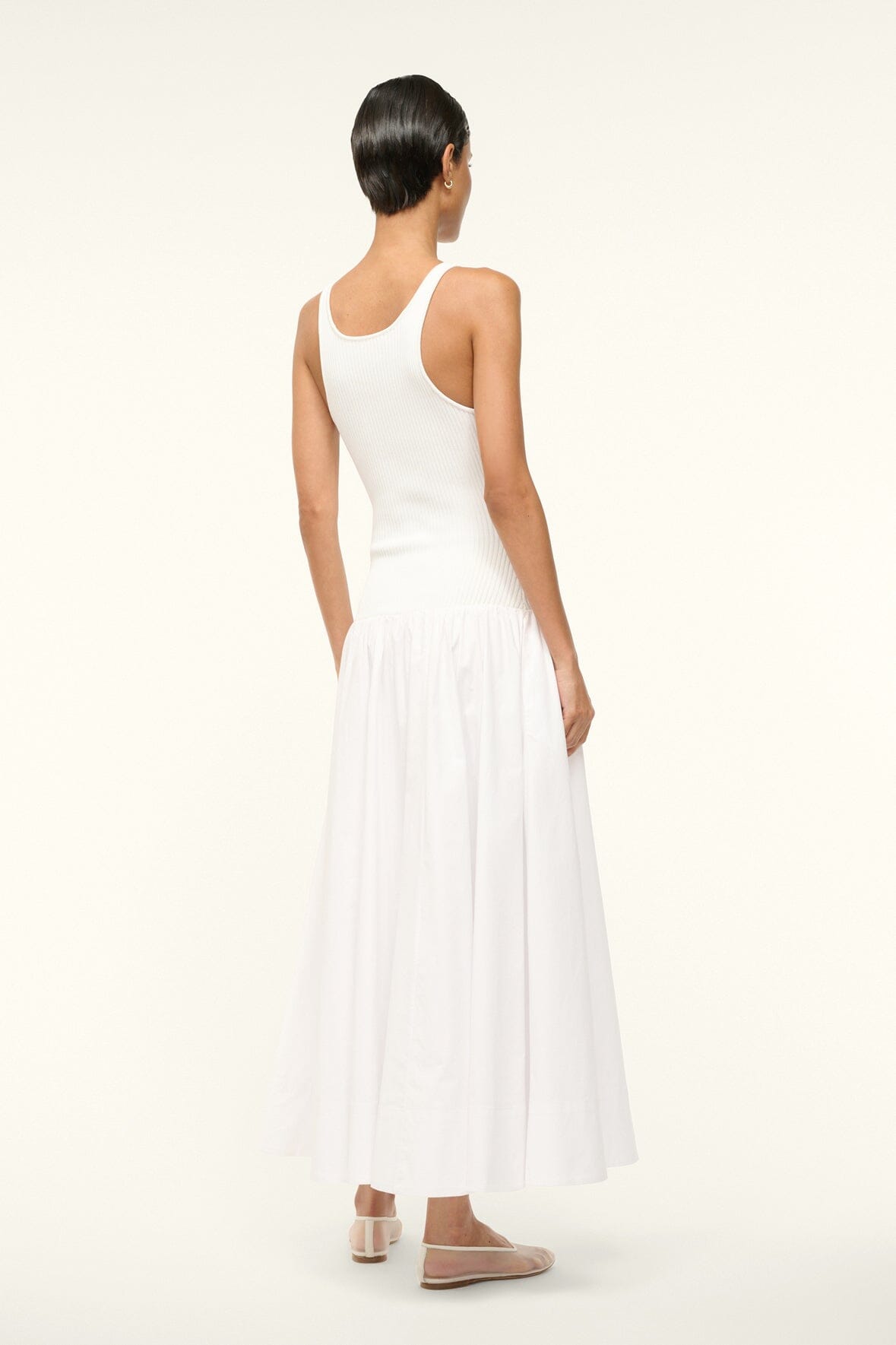 YAMILA Women's Summer White Dress - Flowy Casual Maxi Dress for Beach, Vacation & Party Wear