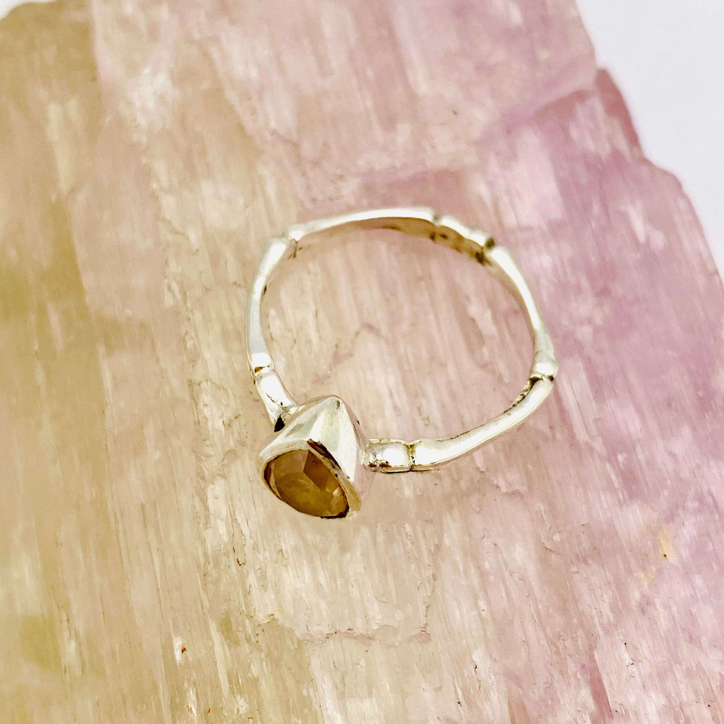 Rose Quartz Faceted Teardrop Fine Band Ring - Dainty Crystal Jewelry for Women - Perfect for Everyday Wear, Gifts & Spiritual Healing