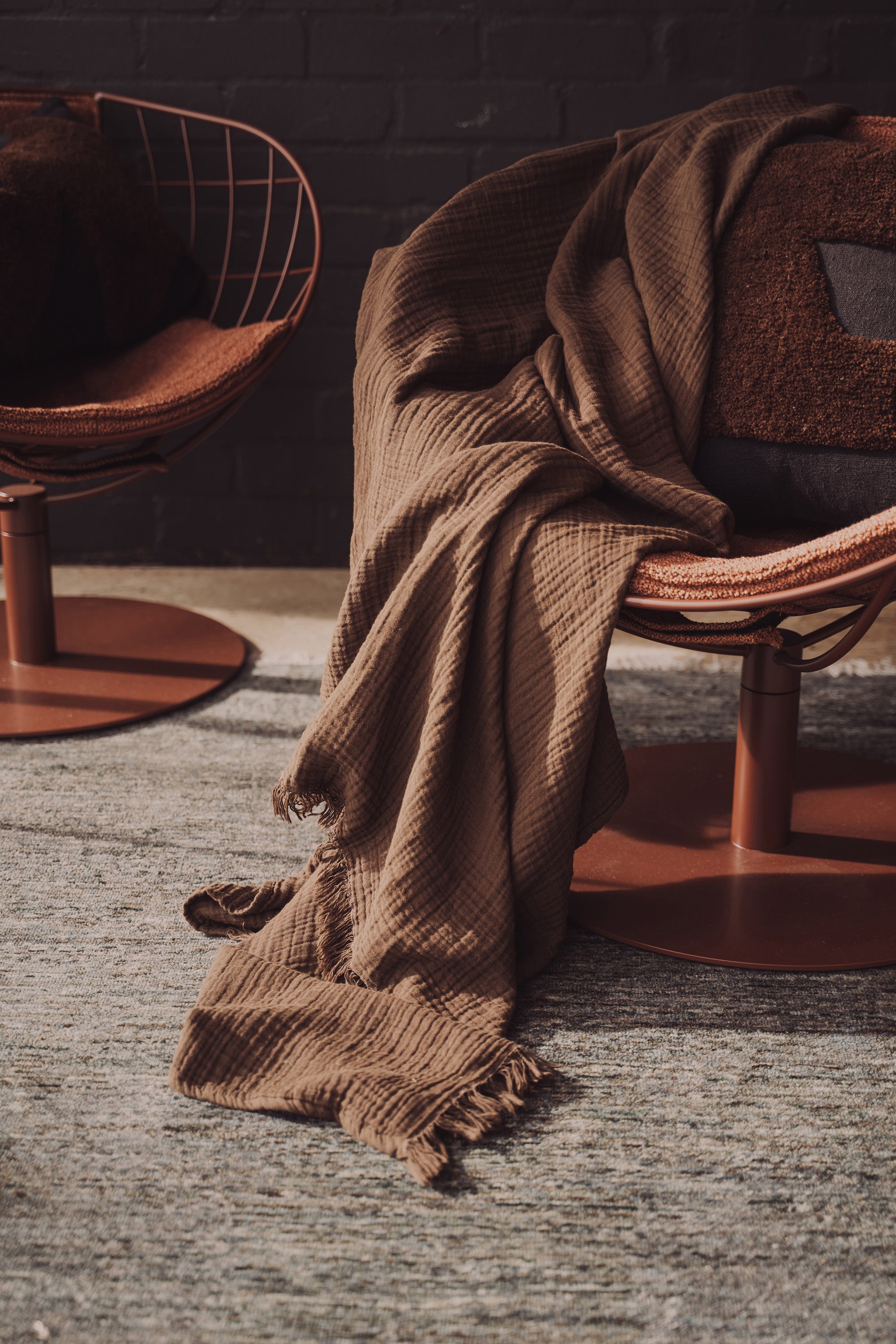 Enes Soft Cotton Throw Blanket - Chocolate Brown Cozy & Warm - Perfect for Sofa, Bed, or Outdoor Use