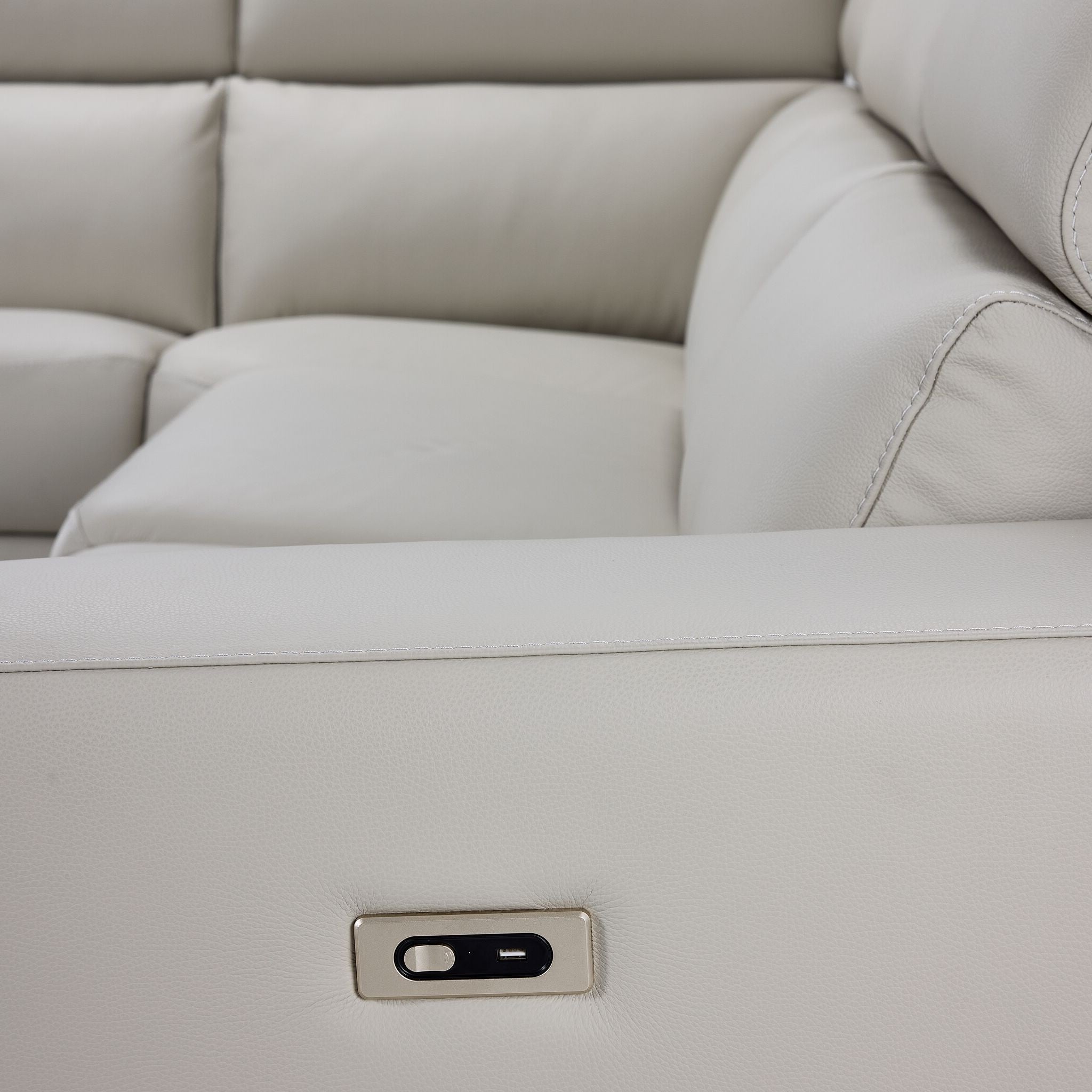 Bianca 3-Piece Power Reclining Sectional Sofa with Left-Facing Chaise in Light Gray Fabric - Perfect for Living Room, Home Theater & Family Gatherings