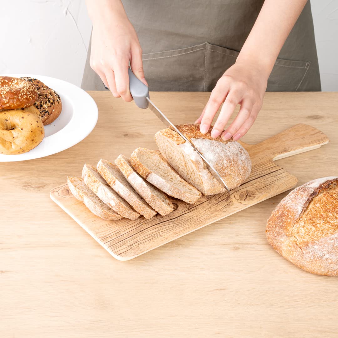 Restaurantware Comfy Grip 8 Inch Bread Knife - Sharp Serrated Stainless Steel Blade with Ergonomic Non-Slip Handle for Slicing Bread, Cake & Pastries | Dishwasher Safe | Perfect for Bakeries, Restaurants & Home Kitchens