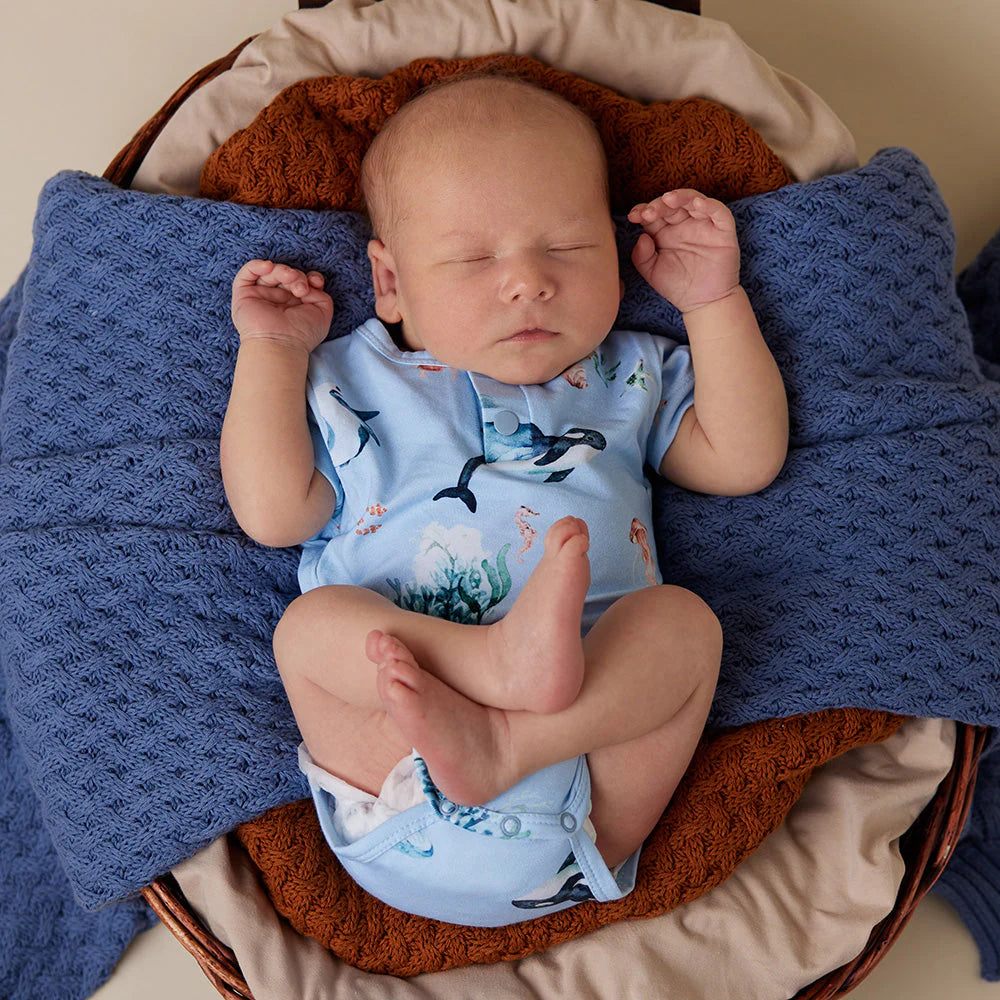 Organic Cotton Short Sleeve Baby Bodysuit - Blue Ocean - Soft & Comfortable Onesie for Newborns & Infants - Perfect for Playtime, Daycare & Family Outings