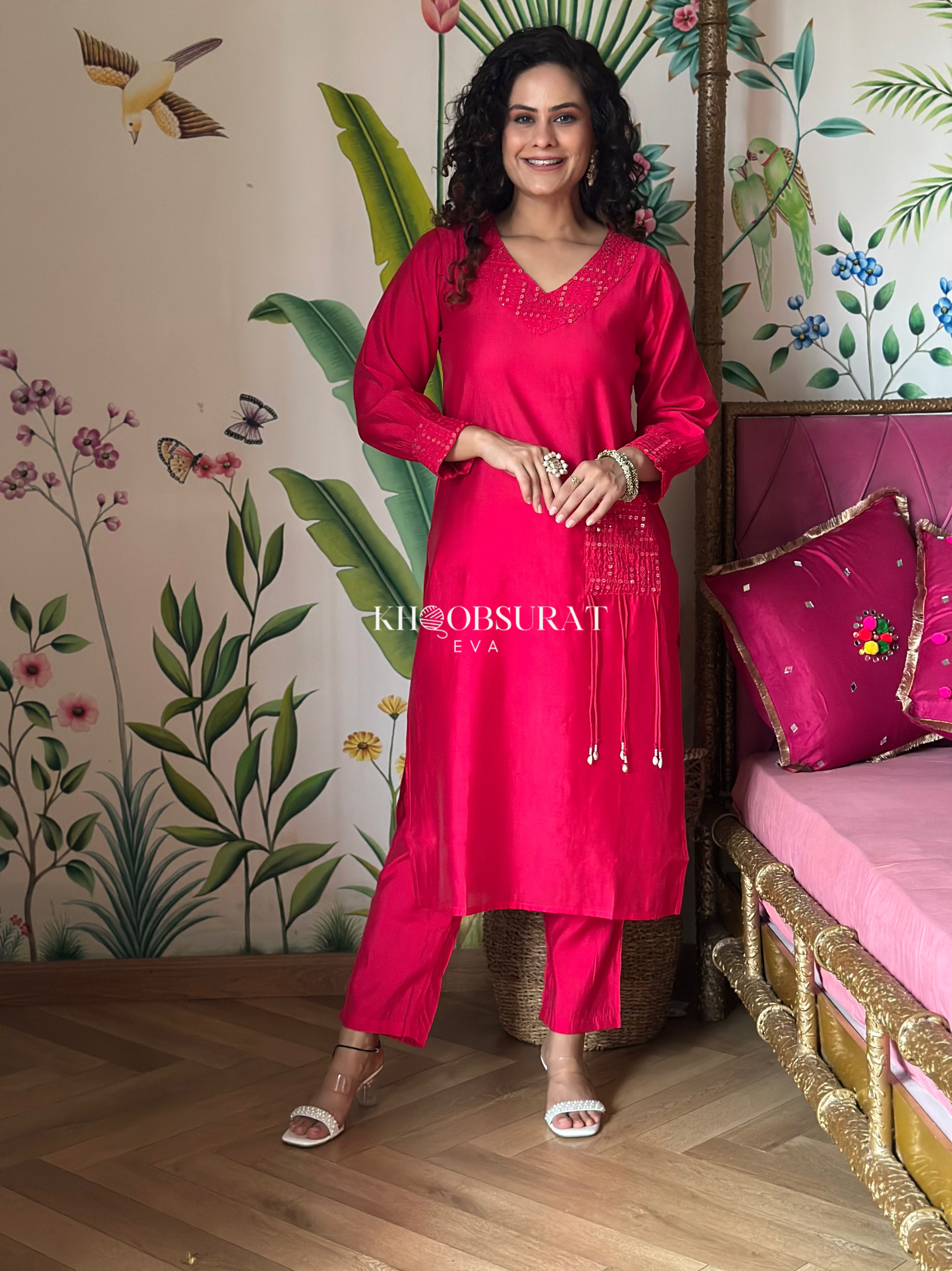 Stylish Pink Bollywood Kurta Set for Women - Traditional Indian Ethnic Wear for Festivals, Weddings & Parties