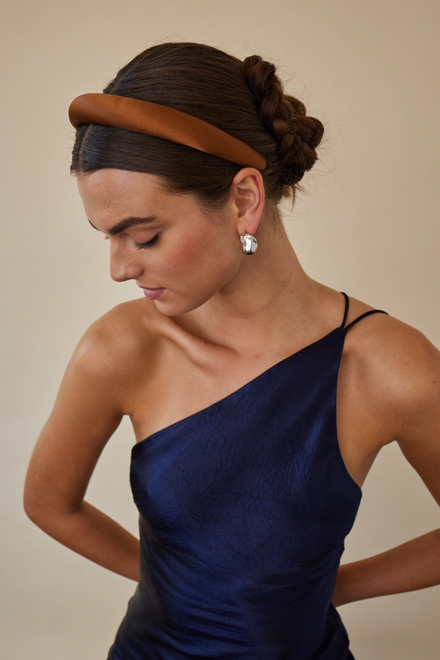 Kelly Headband for Women - Stylish & Comfortable Hair Accessory for Workouts, Yoga, and Everyday Wear