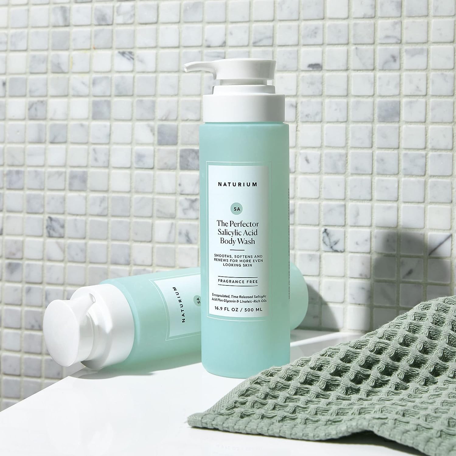 Naturium Salicylic Acid Body Wash for Acne & Exfoliation - Gentle Smoothing Cleanser 16.9 oz - Perfect for Back Acne, Keratosis Pilaris & Body Breakouts