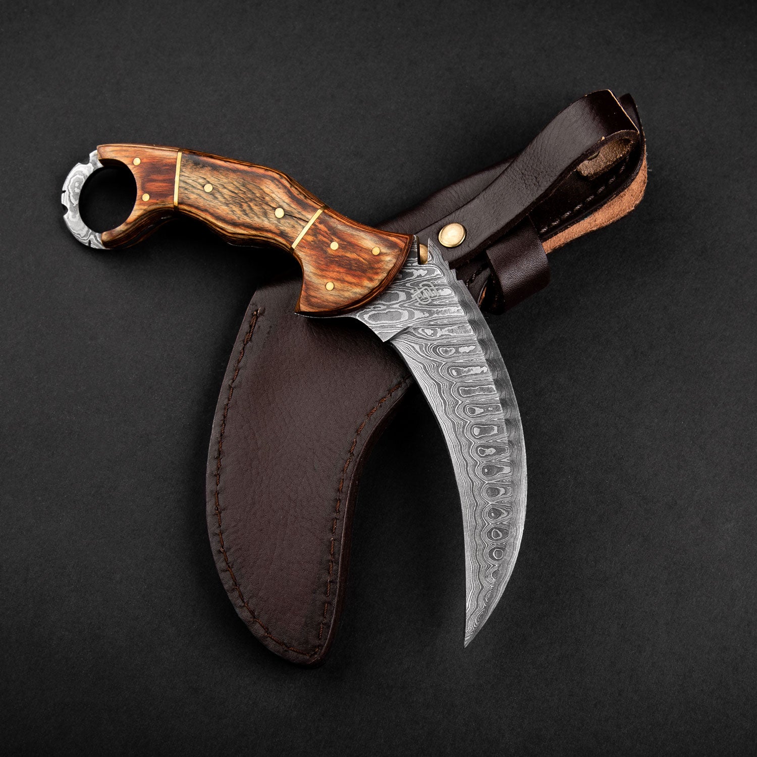 Premium Damascus Steel Karambit Knife - Handcrafted Tiger Claw Design - Tactical Self Defense & Outdoor Survival Tool - Perfect for Camping, Hunting, and Collection