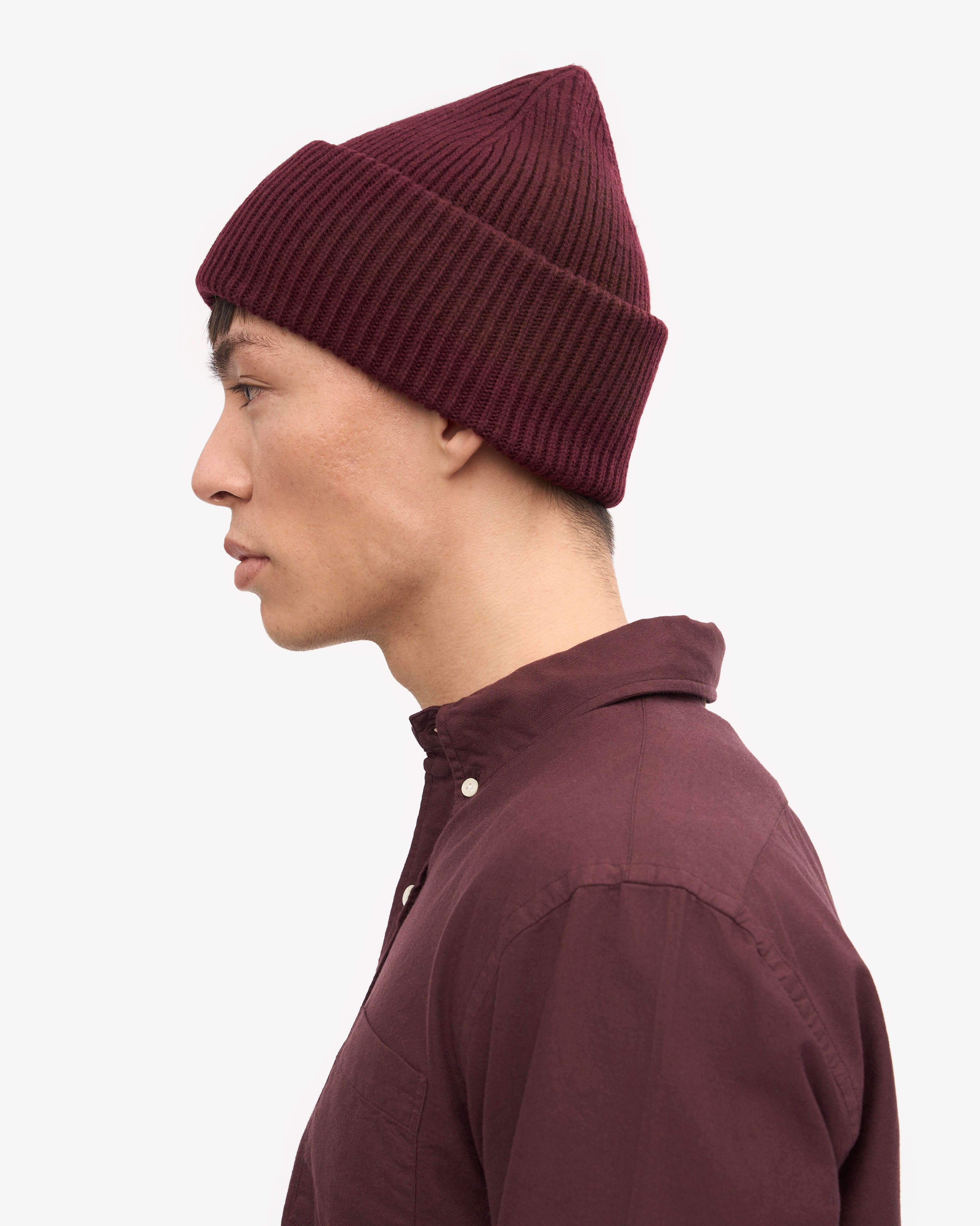 Premium Merino Wool Beanie Hat for Men & Women - Soft & Warm Winter Hat in Oxblood Red - Perfect for Skiing, Hiking & Outdoor Activities