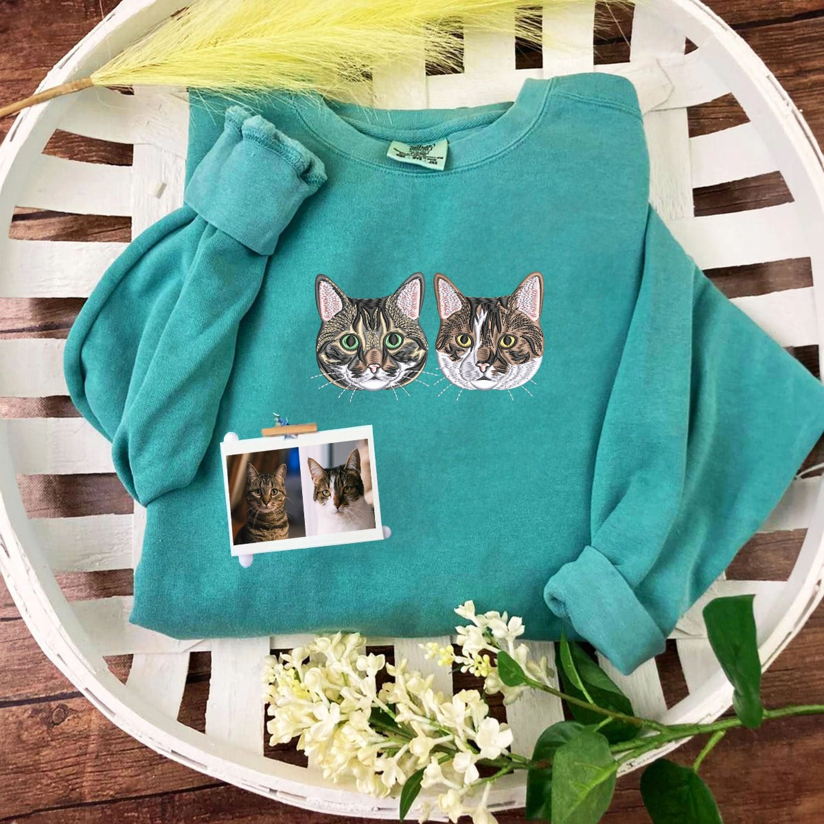 Custom Embroidered Cat Sweatshirt - Comfort Colors® Pullover with Photo Design - Cozy Graphic Hoodie for Cat Lovers - Perfect for Casual Wear & Gifts