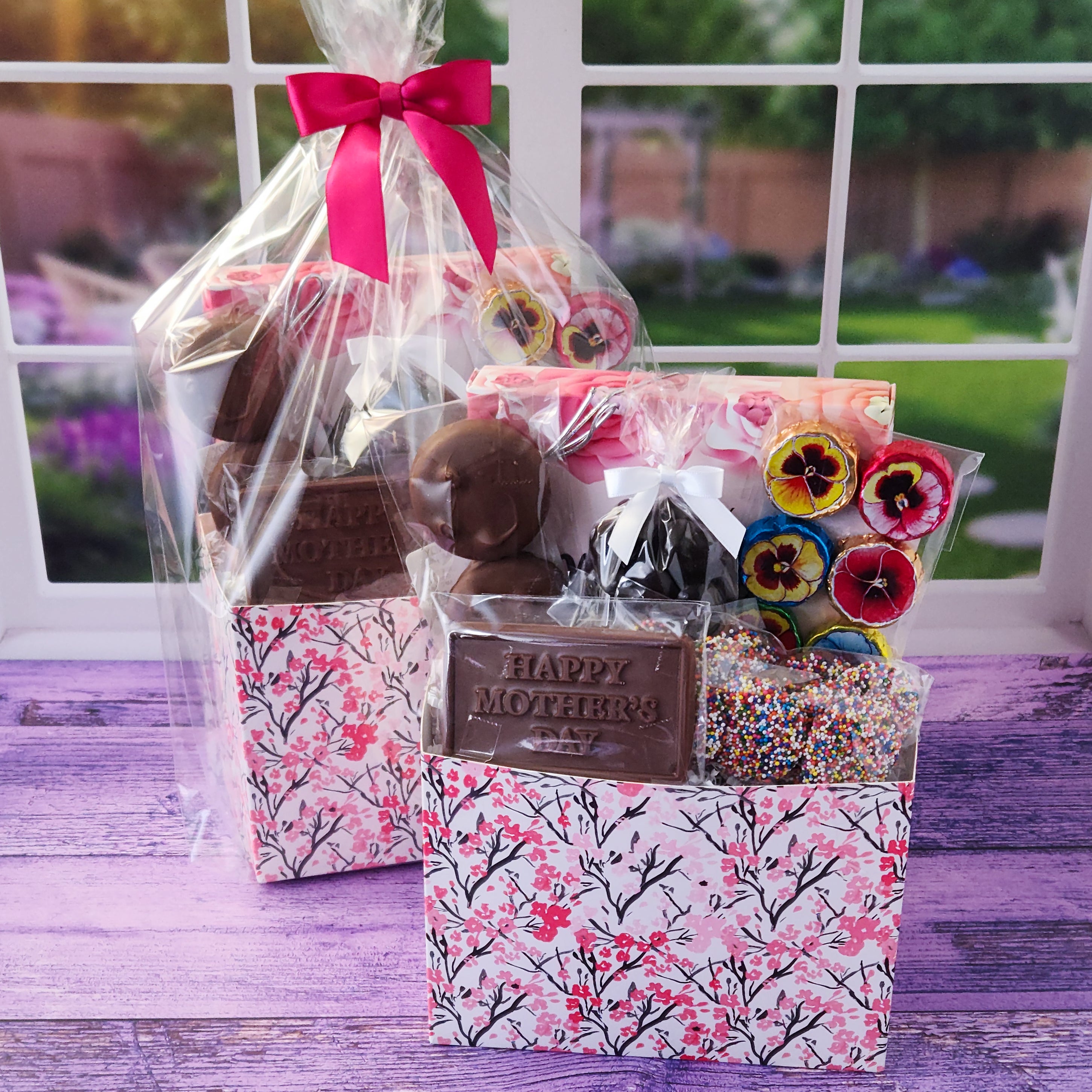 Best Happy Mother's Day Gift Basket - Luxury Spa & Gourmet Gift Set for Mom - Perfect for Birthday, Anniversary & Special Occasions
