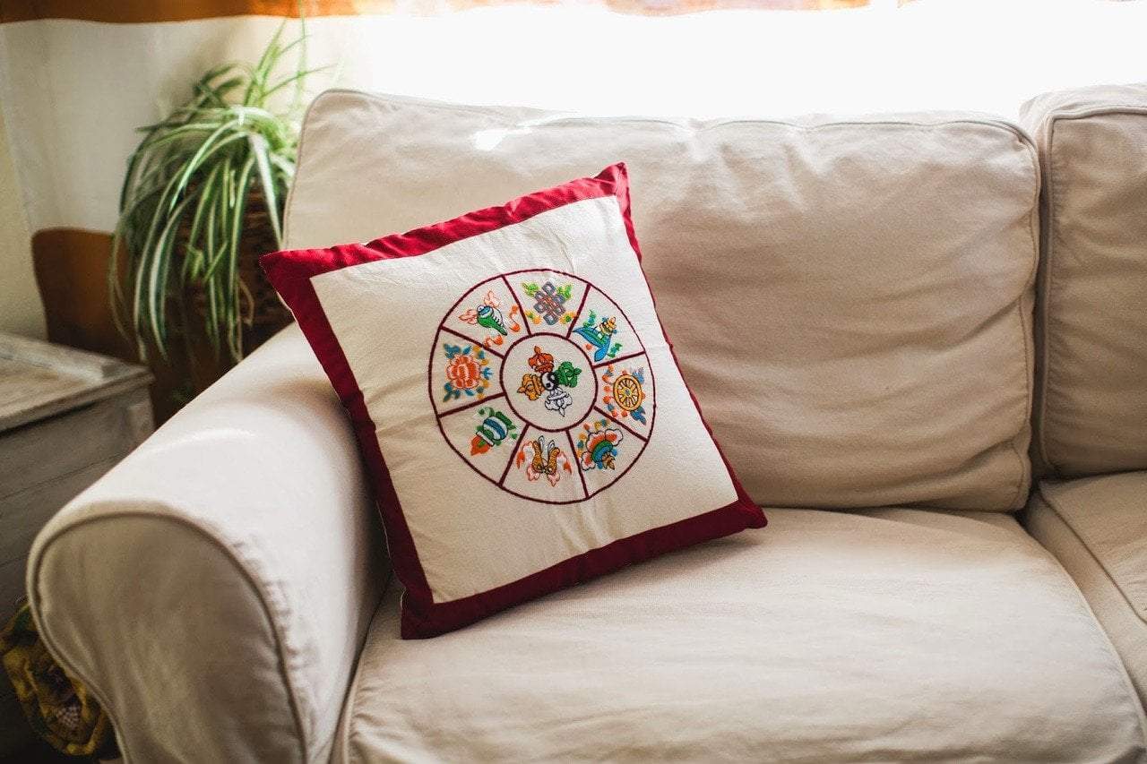 8 Auspicious Pillow - Lucky Decorative Throw Pillow for Home, Bedroom, Sofa | Feng Shui Cushion for Good Fortune & Positive Energy | Perfect for Living Room Decor, Meditation Space & Gift Giving