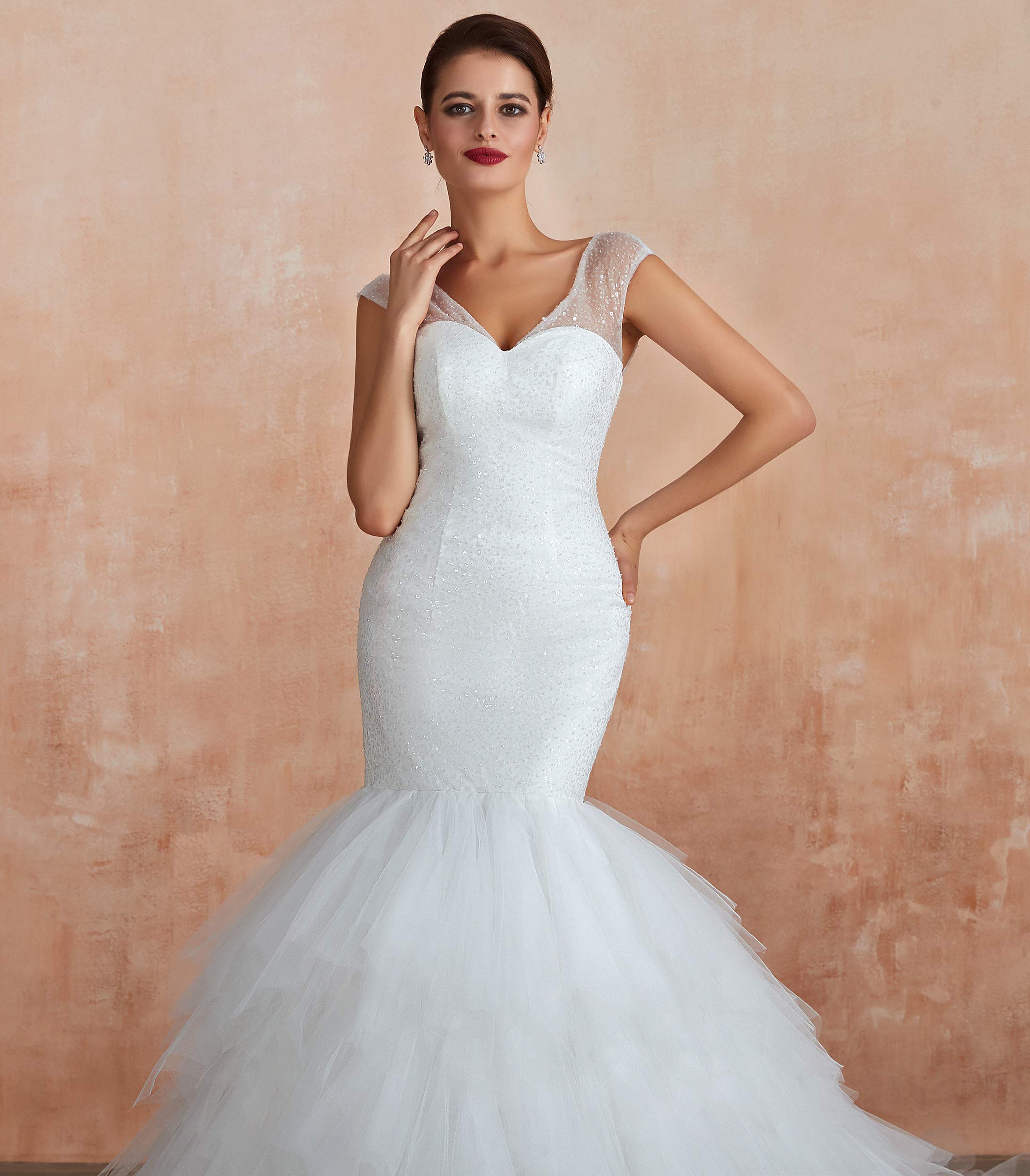 Elegant White V-Neck Sequined Lace-Up Mermaid Wedding Dress for Women - Size US6 | Perfect for Bridal, Prom, Evening Gala & Formal Occasions