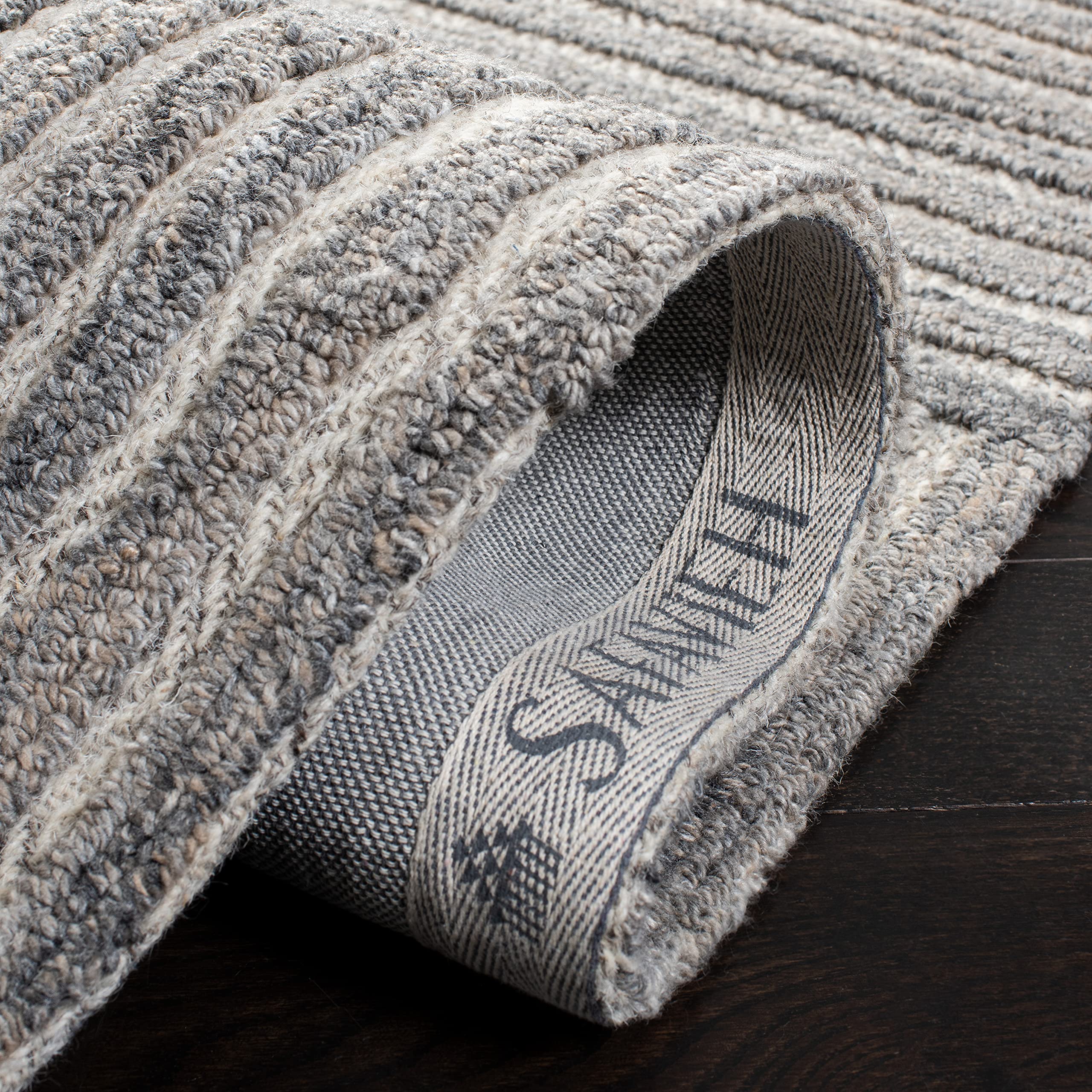SAFAVIEH South Hampton Collection 6' Round Beige SHA301B Handmade Abstract Wool Area Rug - Soft & Durable for Living Room, Bedroom, or Office Decor