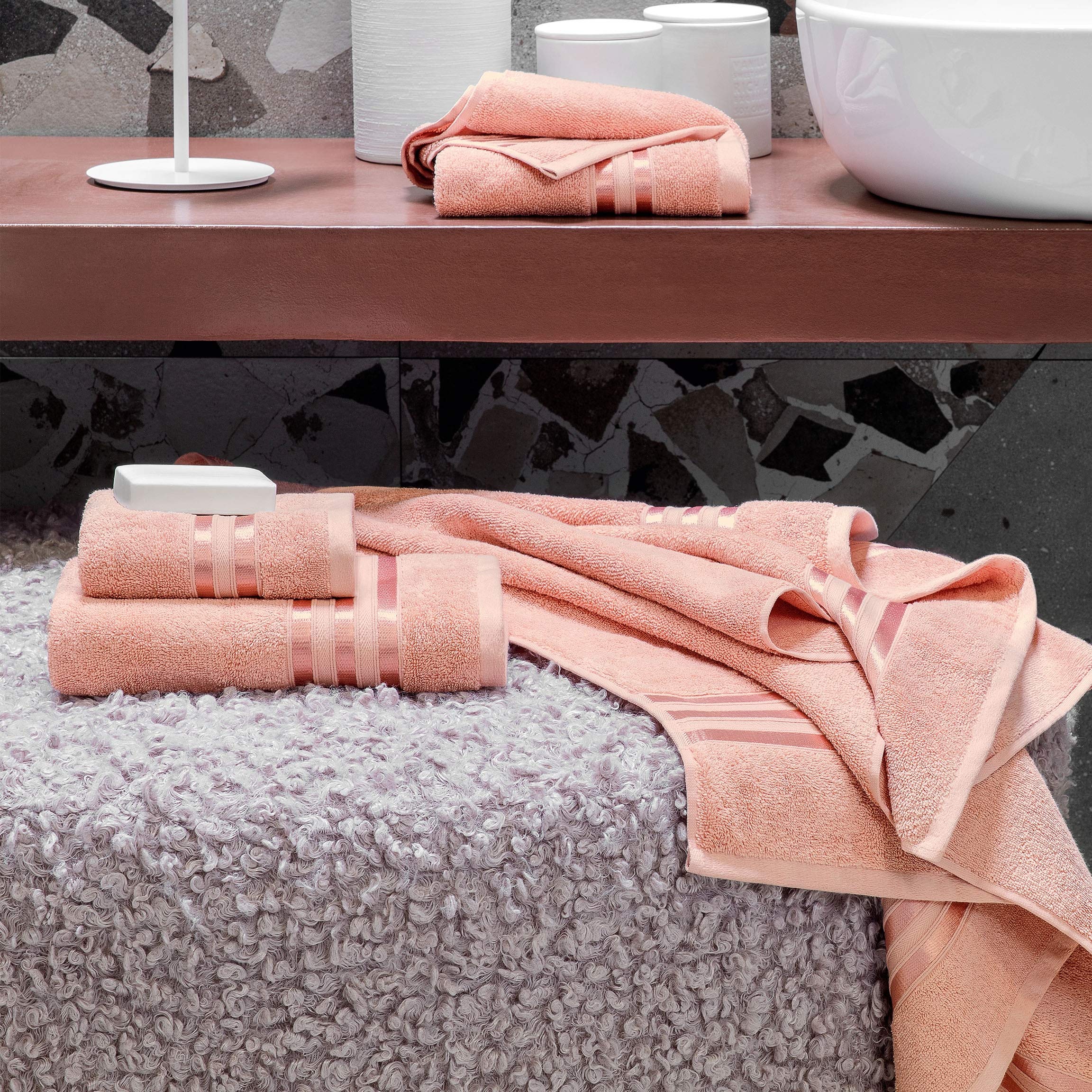 Premium ARCADIA 600GSM Cotton Bath Sheet - Ultra Soft & Absorbent Pink Bath Towel for Spa, Beach & Luxury Bathroom Decor