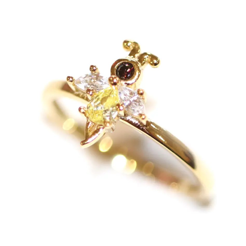 Vintage Cottagecore Honeybee Ring - Gold Plated Floral Bee Jewelry for Women, Perfect for Boho & Nature-Inspired Outfits | Ideal for Weddings, Parties & Everyday Wear