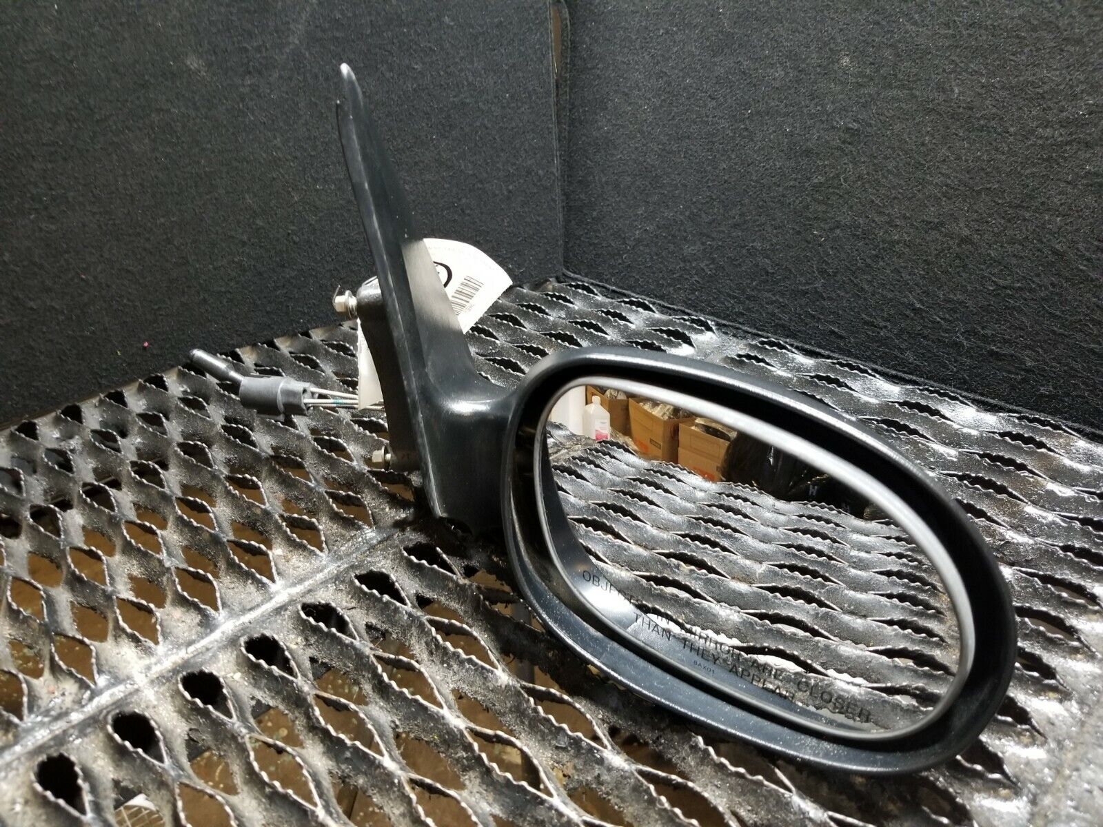 2002 Chrysler PT Cruiser Passenger Right Side Door Mirror OEM #118 - Replacement for Damaged Mirrors, Easy Installation, Perfect Fit