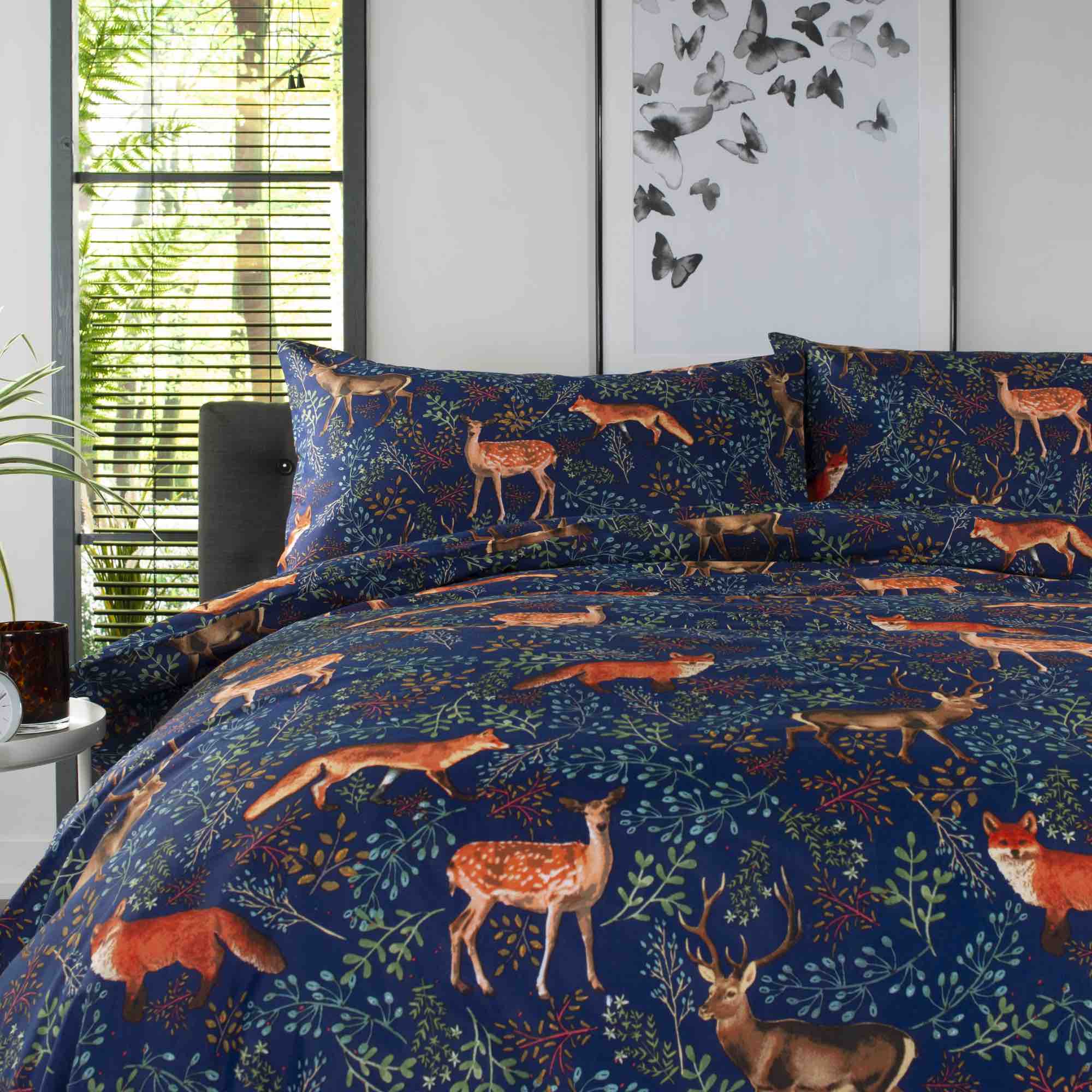 Deyongs 1846 Fox & Deer Duvet Cover Set - Navy Blue Luxury Bedding - Perfect for Master Bedroom, Guest Room & Cozy Cabin Retreats