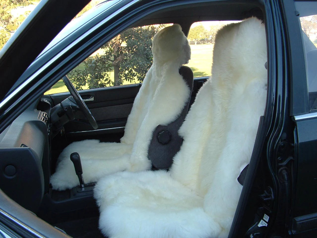 Premium Genuine New Zealand Sheepskin Car Seat Cover - Soft, Durable & Breathable for Ultimate Comfort - Perfect for Long Drives, Road Trips & Everyday Commuting