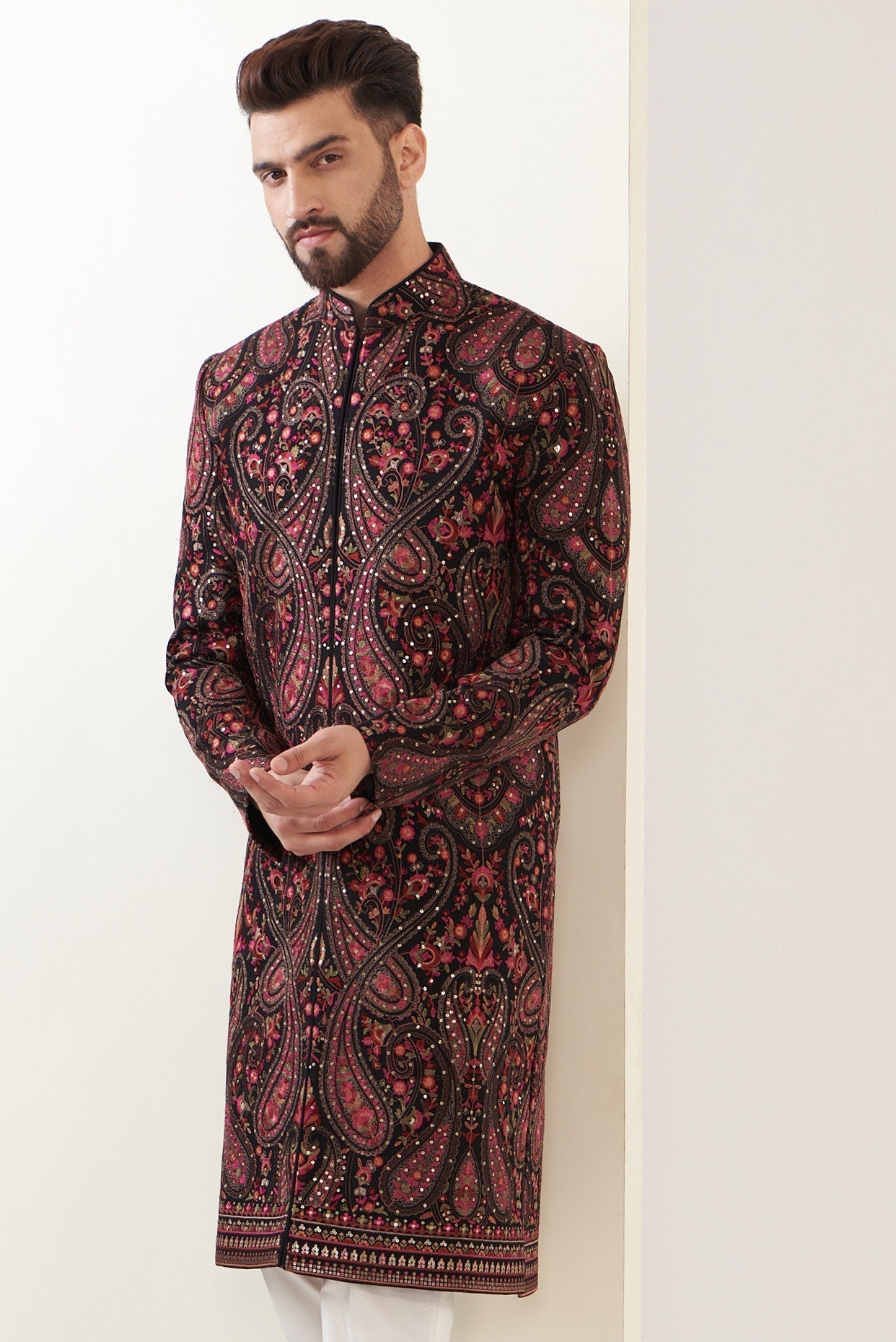 Exquisite Kashmiri Embroidered Sherwani for Men - Traditional Indian Wedding Attire & Festive Occasions