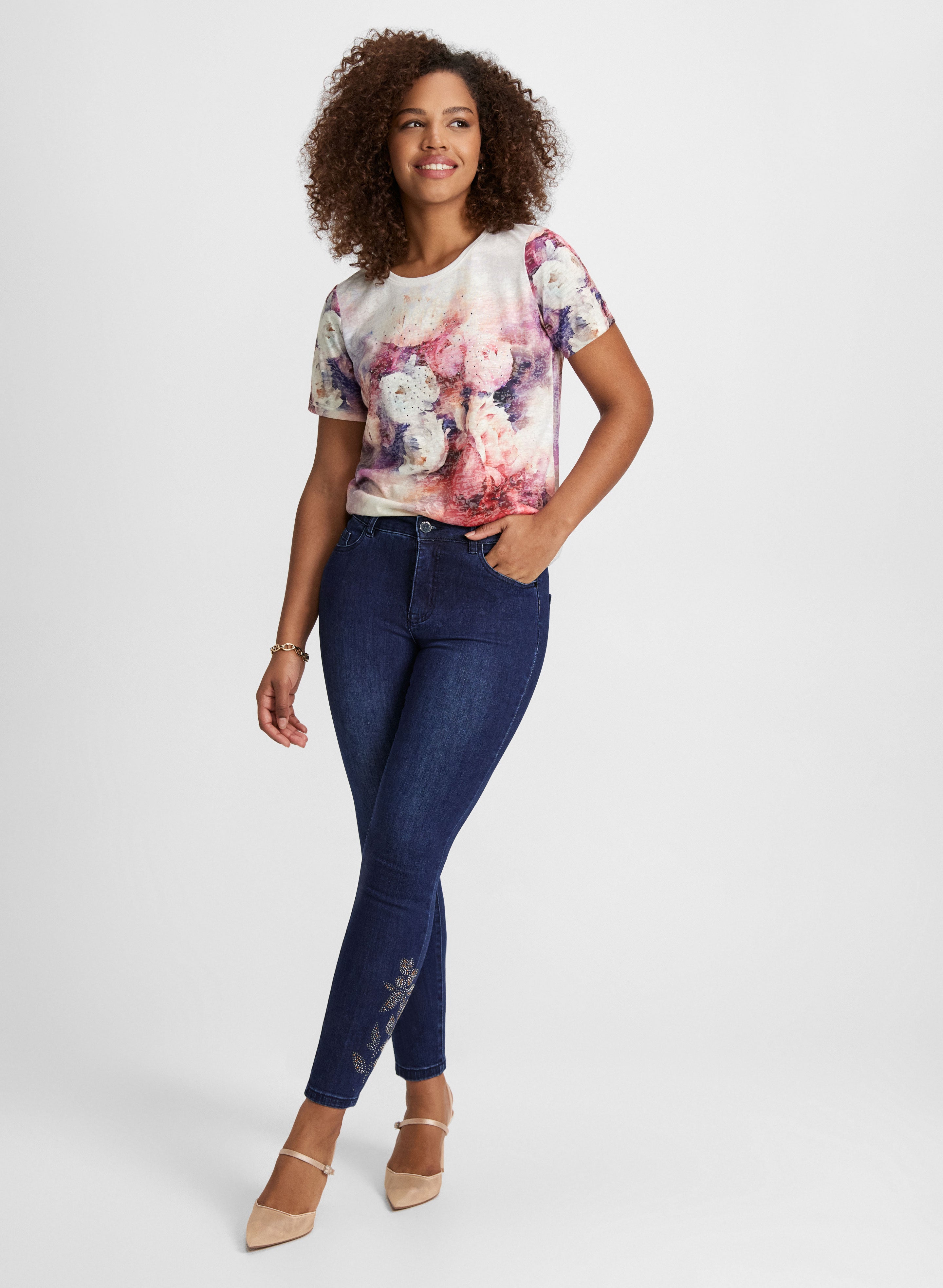 Floral Print T-Shirt & Embellished Hem Jeans for Women - Casual Outfit Set for Spring Summer Fashion, Date Night and Weekend Wear