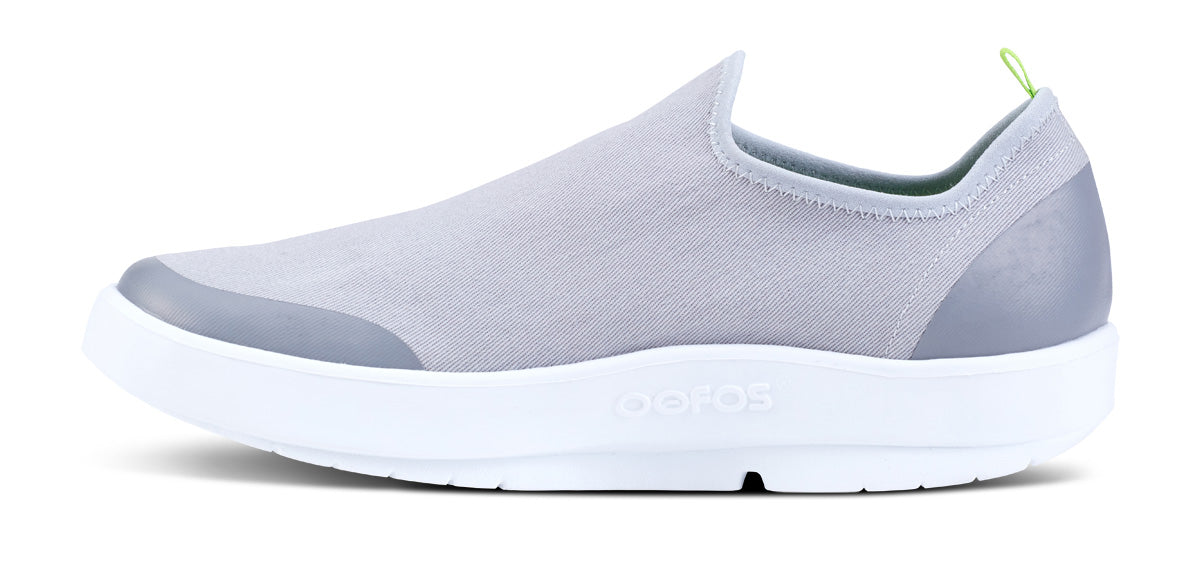 Men's OOmg eeZee Low Top Sneakers - White & Gray | Lightweight Comfortable Walking Shoes for Men | Perfect for Casual Wear, Gym & Travel