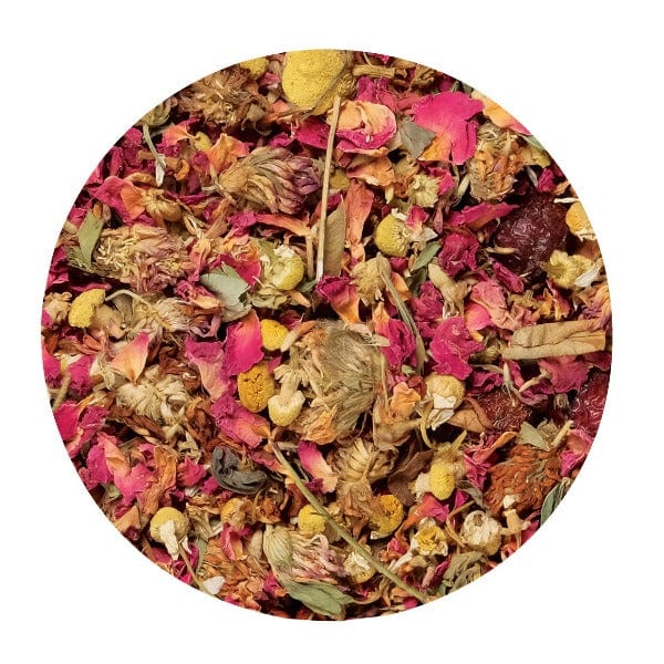Living World Green Gourmet Toppers Botanicals - Premium Natural Rabbit & Small Pet Food Topper - Healthy Herb Mix for Guinea Pigs, Hamsters & Chinchillas - Perfect for Enhancing Meals & Encouraging Foraging Behavior