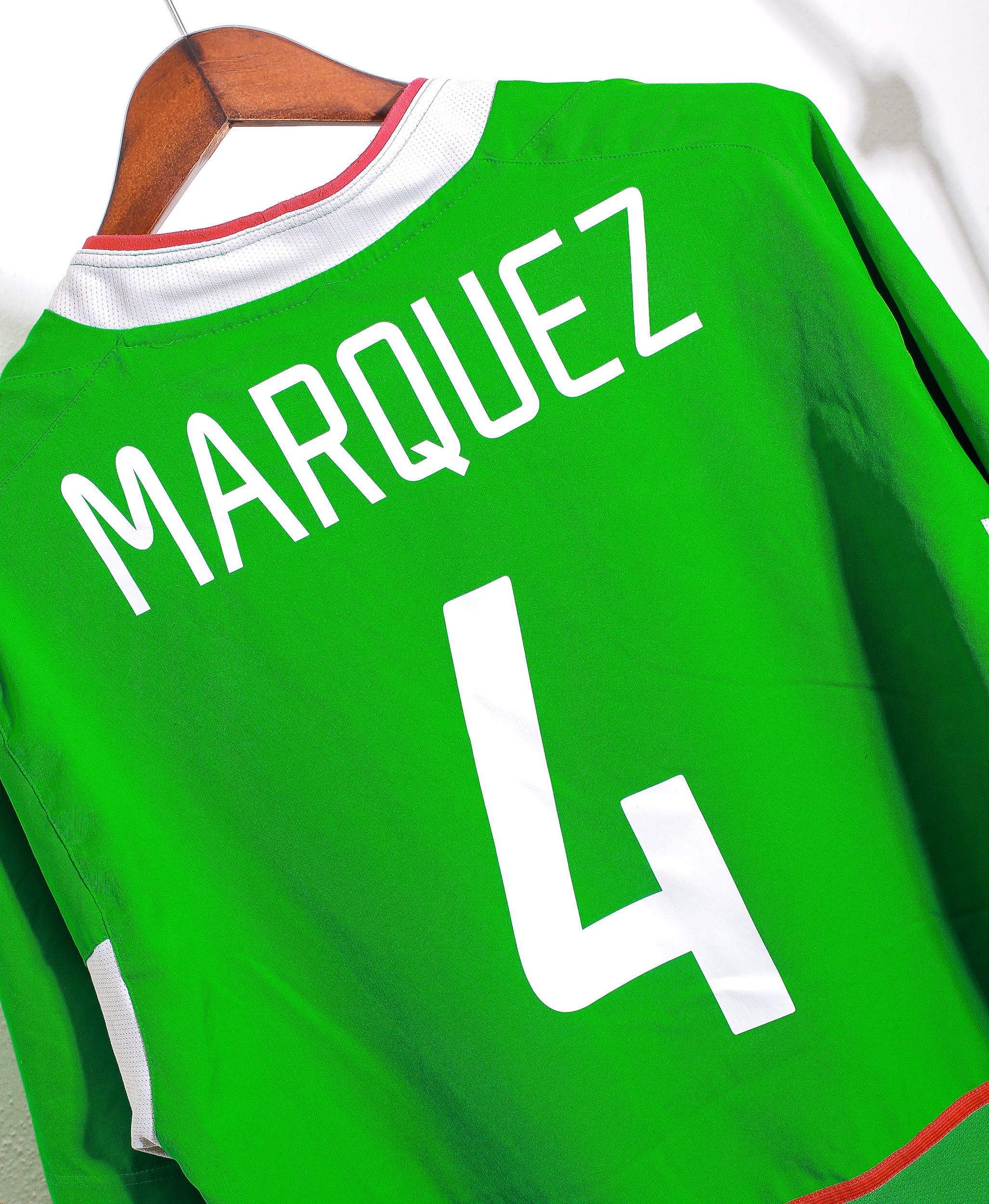 Authentic 2003 Mexico Home #4 Marquez Soccer Jersey (XL) - Perfect for Fans, Collectors & Match Days