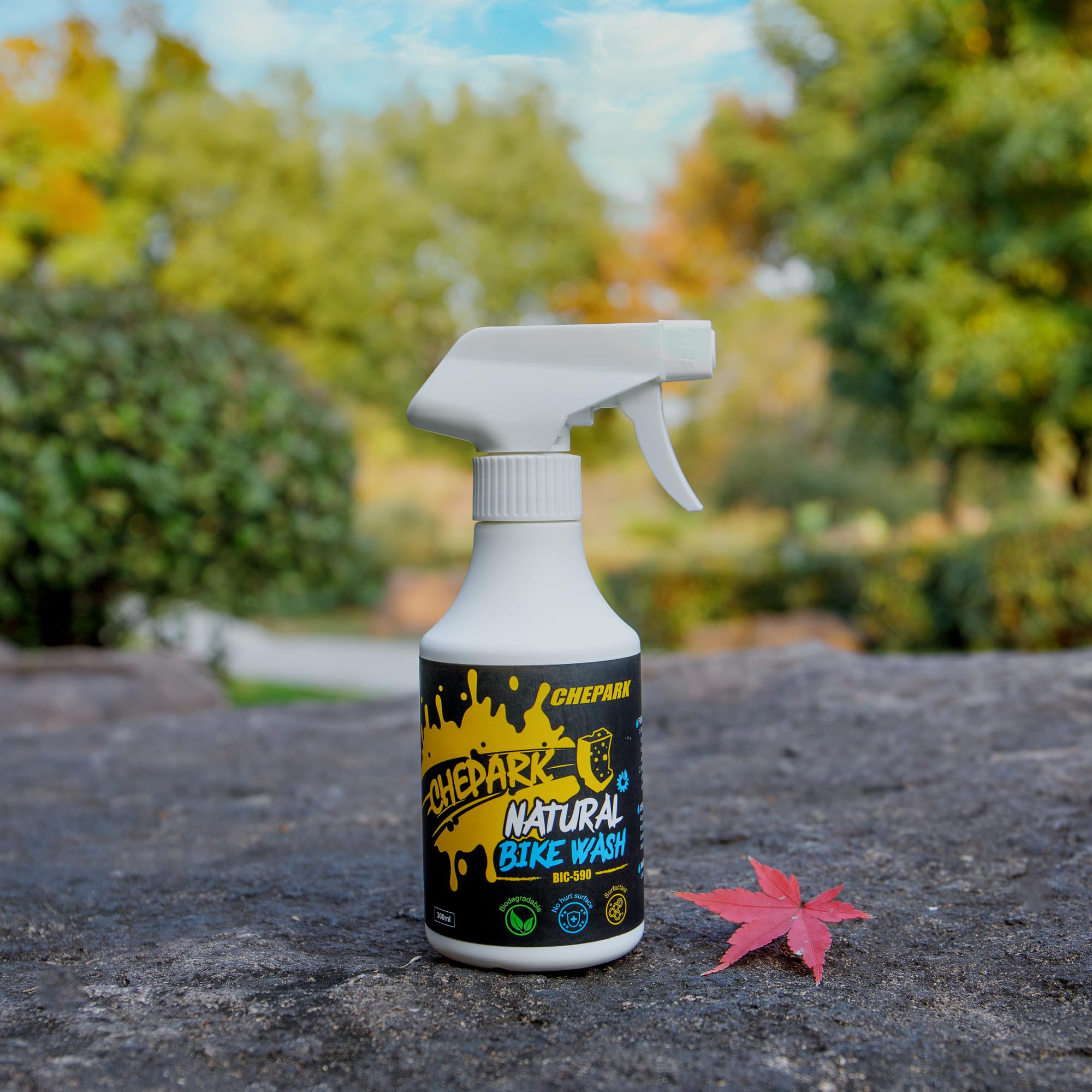 Nano Bike Cleaner with Easy Spray Applicator - Fast Acting Bike Wash for Oil, Grease & Dirt Removal - All Surface Safe (300ml) - Perfect for Mountain Bikes, Road Bikes & Motorcycles