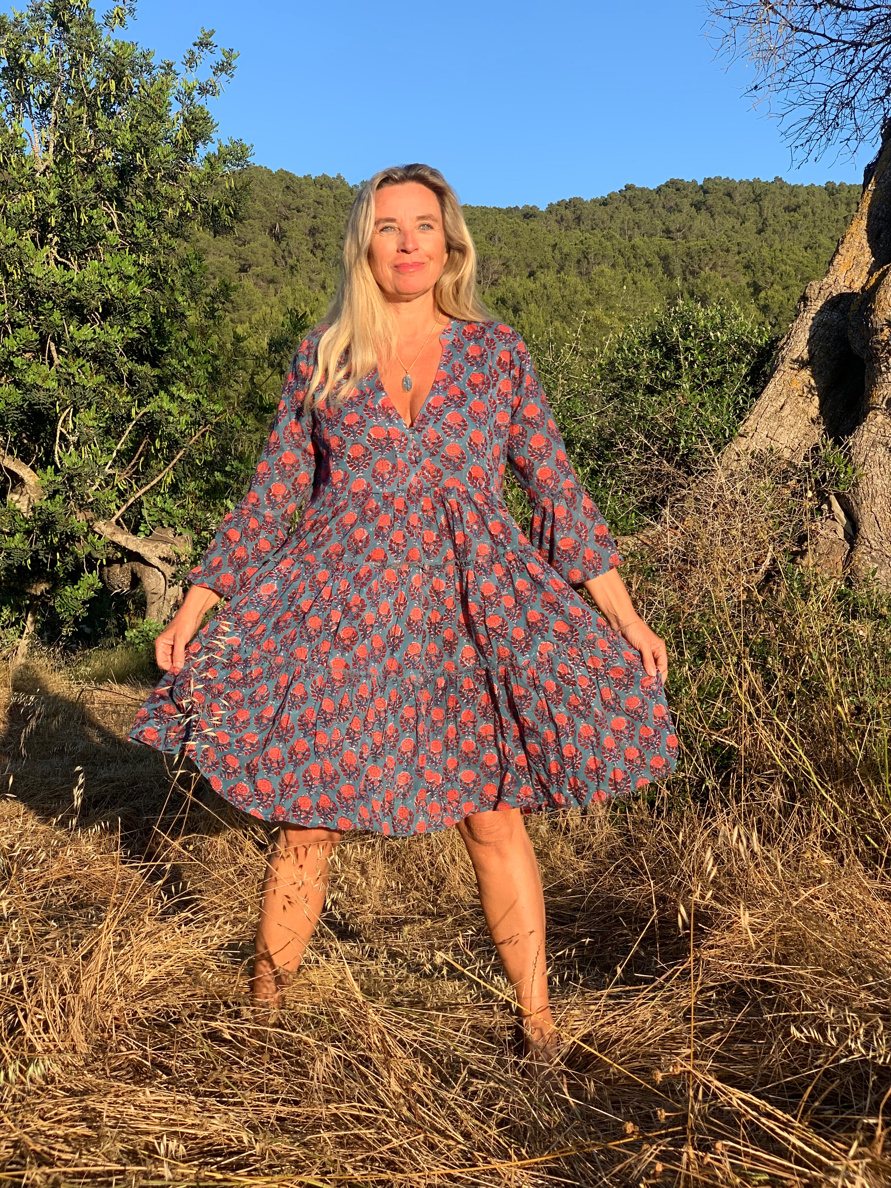Stylish Geo Print Short Dress in Blue & Red - Perfect for Summer Outings, Beach Vacations, and Casual Parties