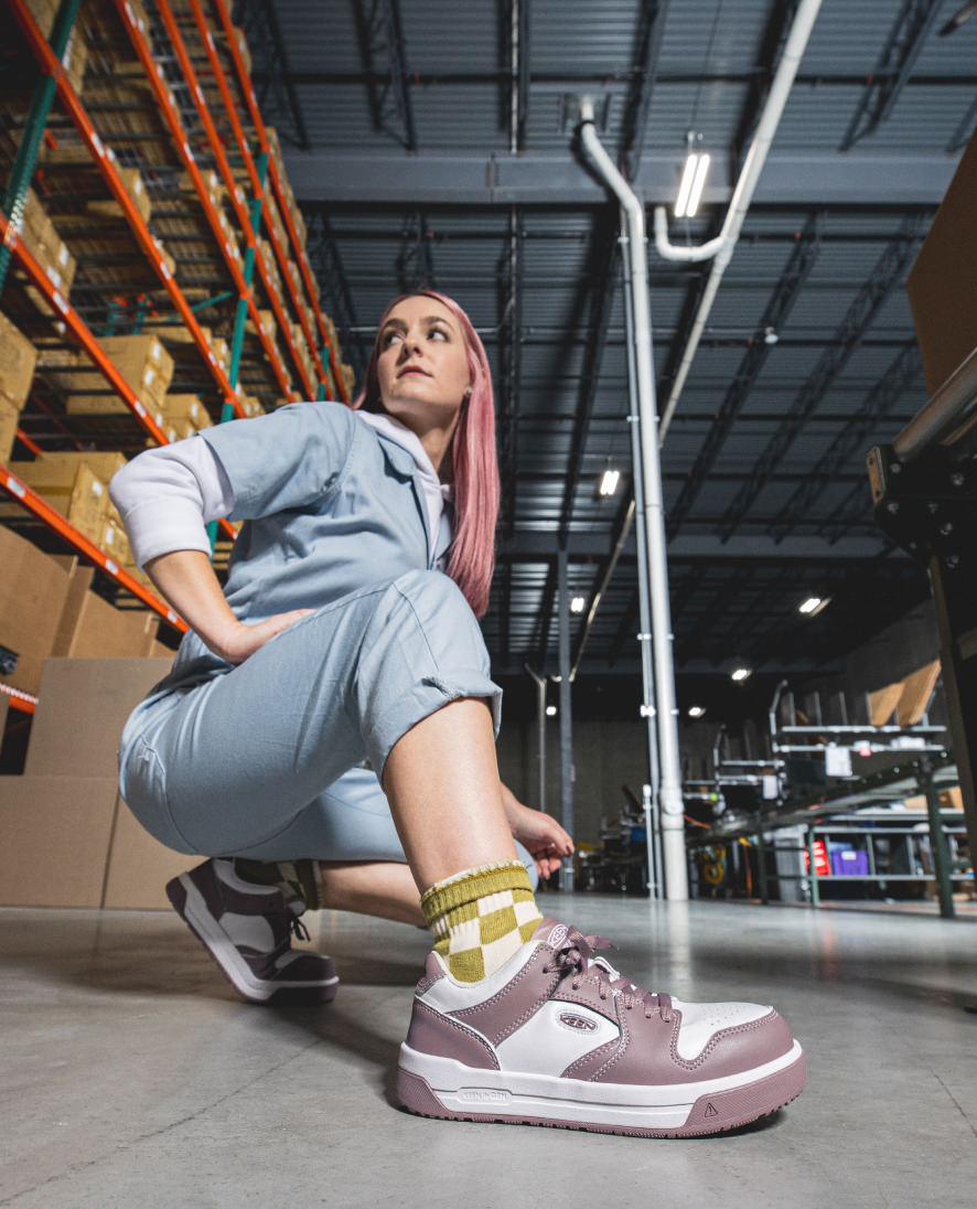 Women's Overton Carbon Toe Work Shoes - Star White/Black - Slip Resistant & Comfortable for Nurses, Waitresses & Healthcare Professionals