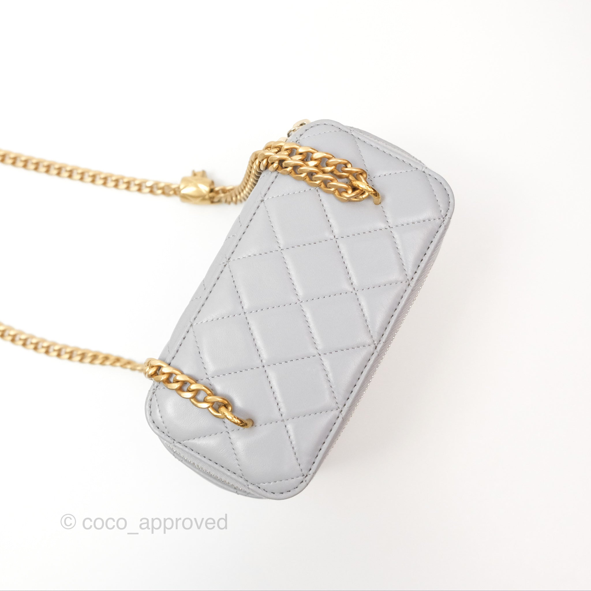 Chanel Adjustable Chain Grey Lambskin Vanity Bag with Aged Gold Hardware - Perfect for Evening Events & Luxury Fashion Accessories