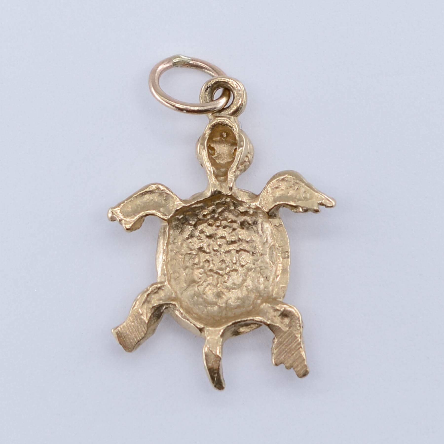 10K Gold Turtle Charm Pendant Necklace for Women - Elegant Jewelry Gift for Birthday, Anniversary & Everyday Wear - Perfect for Beach, Vacation & Boho Style Outfits