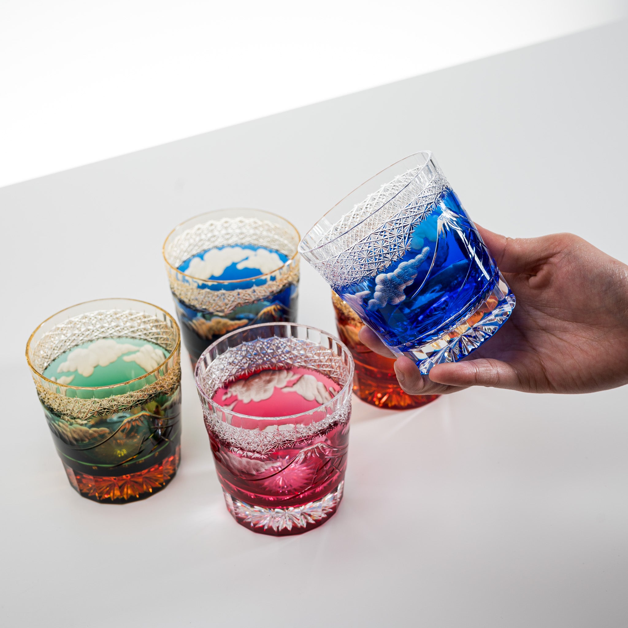 Yamada Crystal Glass Rock Glass with Mt Fuji Design - Elegant Red Whiskey Tumbler for Bourbon, Scotch & Cocktails - Perfect for Home Bar, Gifts & Party Decor