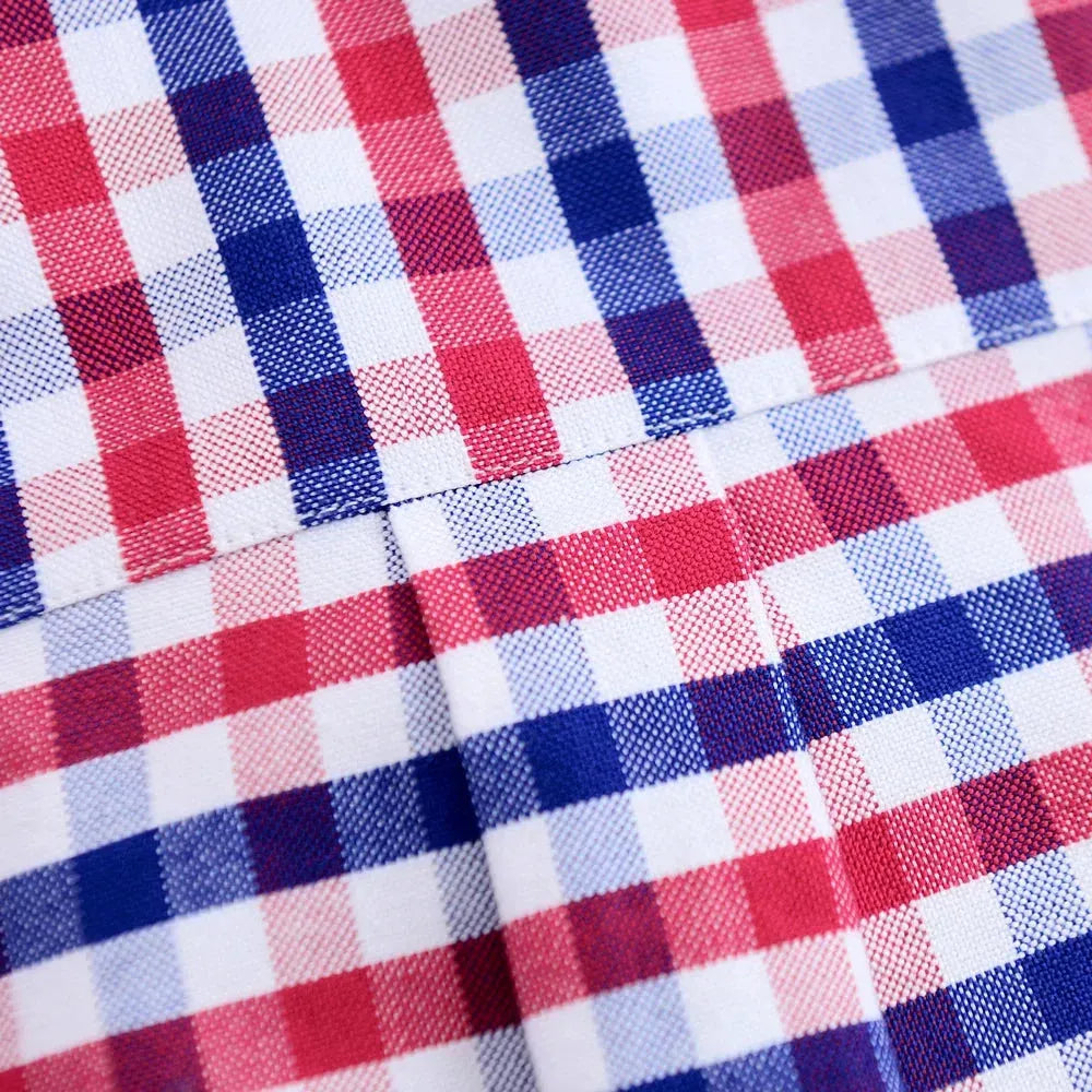 Men's Casual Checkered Shirt with Patch Pockets - Stylish Button Down Shirt for Work, Outdoor & Everyday Wear