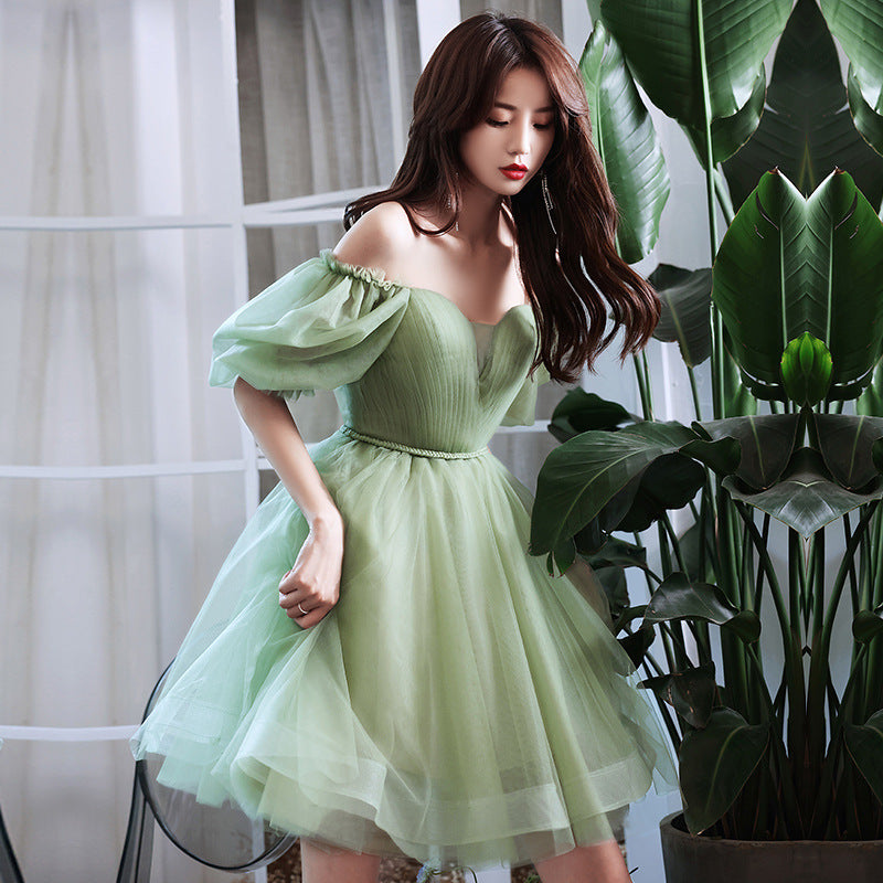 Elegant Green Tulle Short Prom Dress with Short Sleeves - Perfect for Homecoming, Party, and Special Occasions | Flattering A-Line Silhouette for Teens and Juniors | Available in Size 173